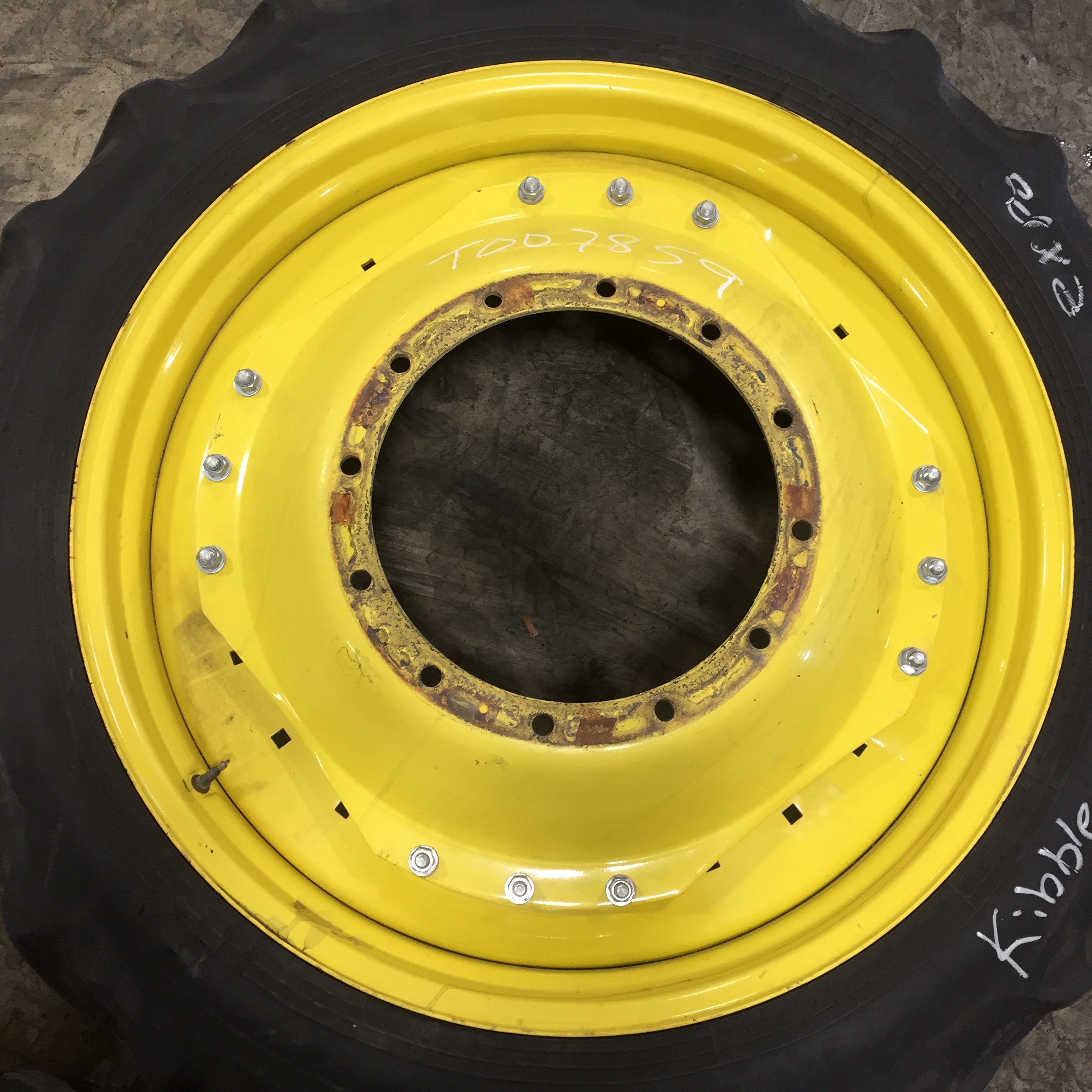 Waffle Wheel (Groups of 3 bolts) T007859