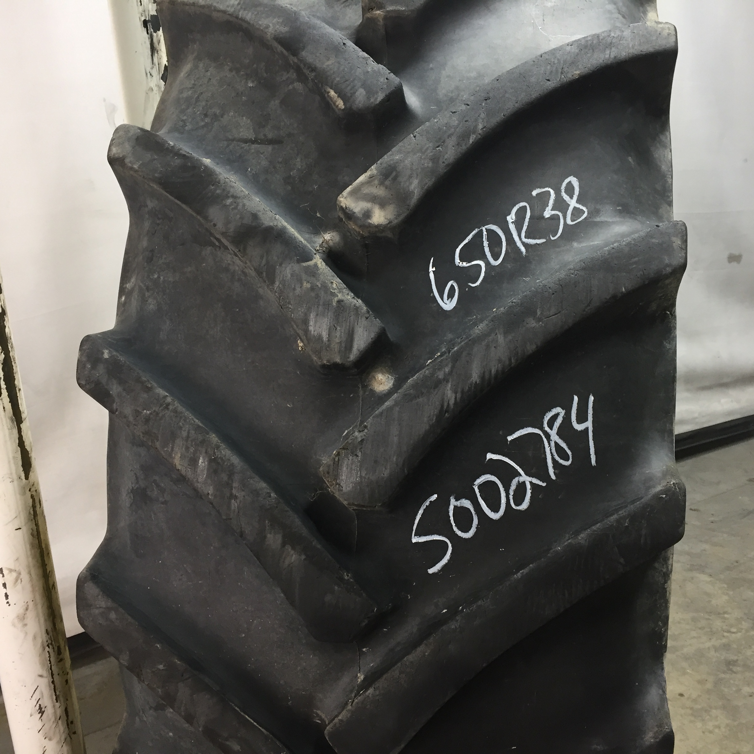 650/65R38 Continental Super Volume SVT R-1 Tire RS002784