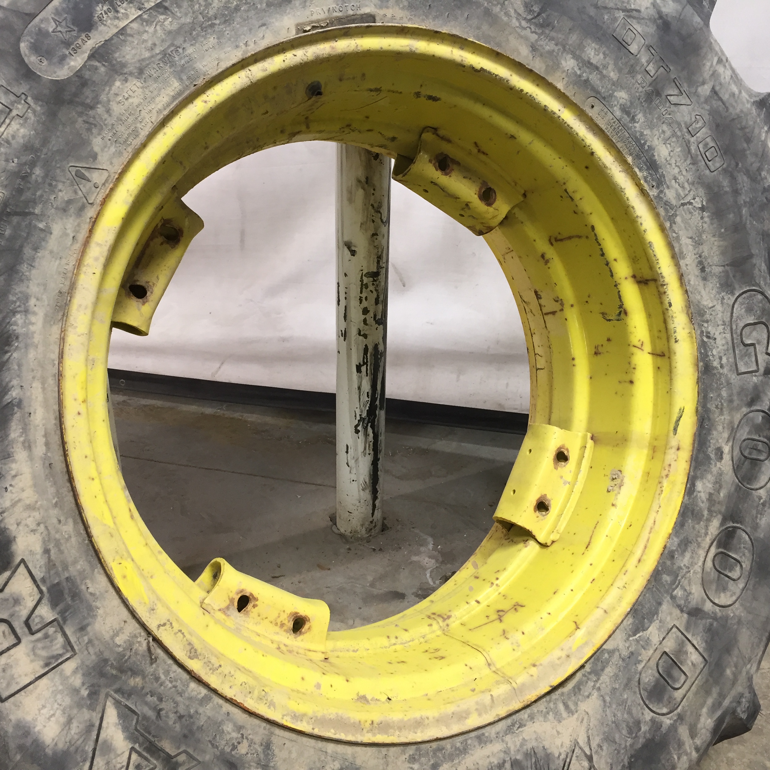 34''D x 15''W Rim with Clamp/U-Clamp (groups of 2 bolts) Wheel WS002789