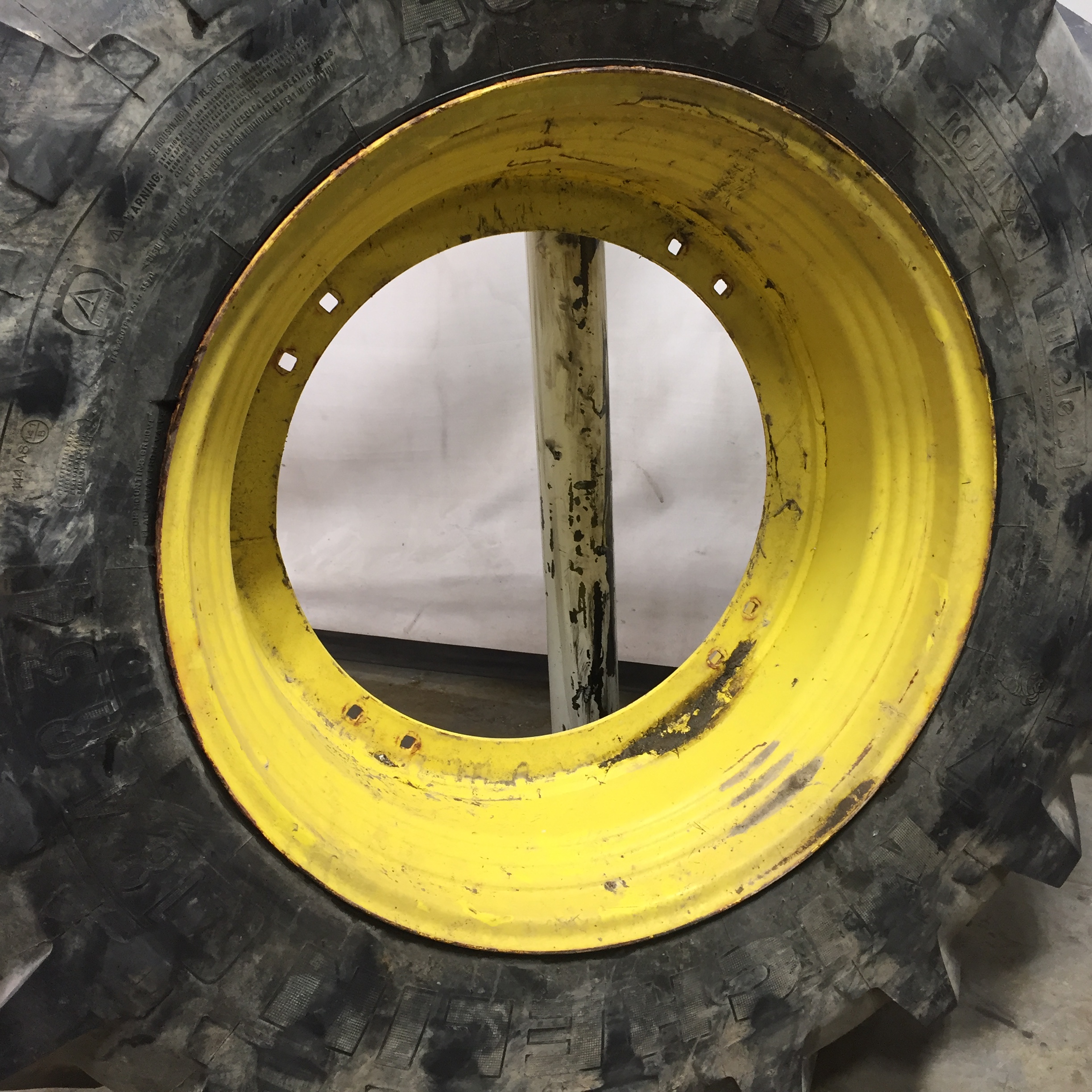 34''D x 15''W Stub Disc (groups of 2 bolts) Wheel WS002796