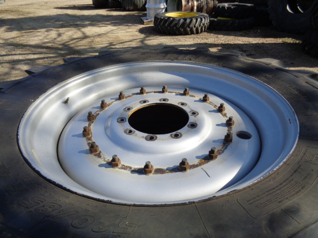 42''D x 18''W Straddle Dual Wheel WT003631