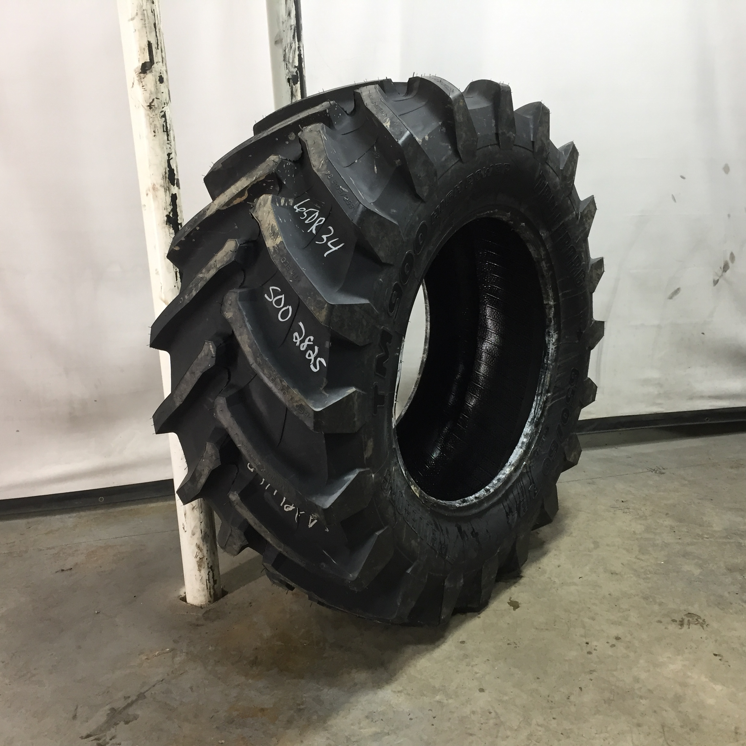 650/60R34 Trelleborg TM900 High Power R-1W Tire S002825