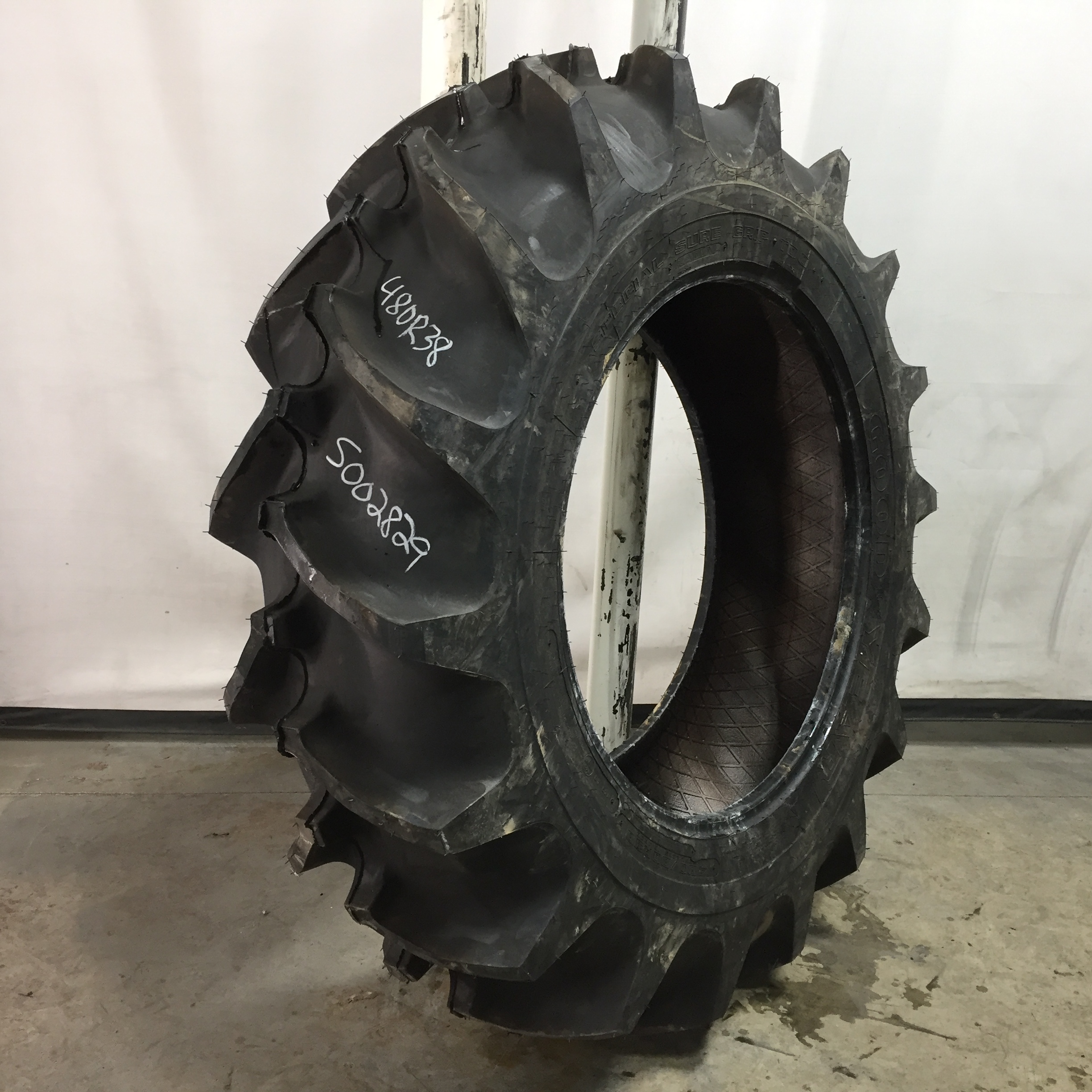 480/80R38 Goodyear Farm Special Sure Grip Radial TD8 R-2 Tire S002829