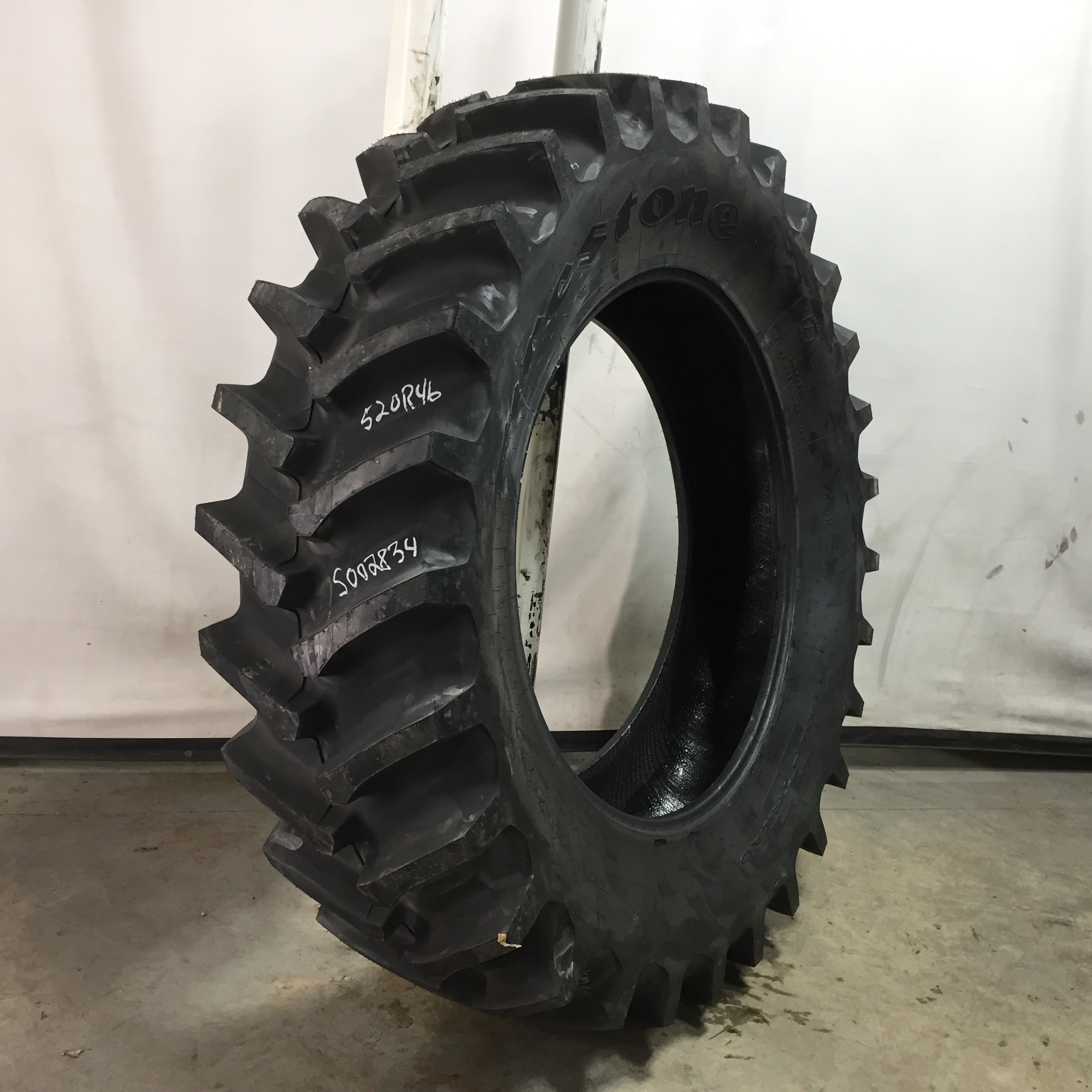 520/85R46 Firestone Radial All Traction DT R-1W Tire S002834