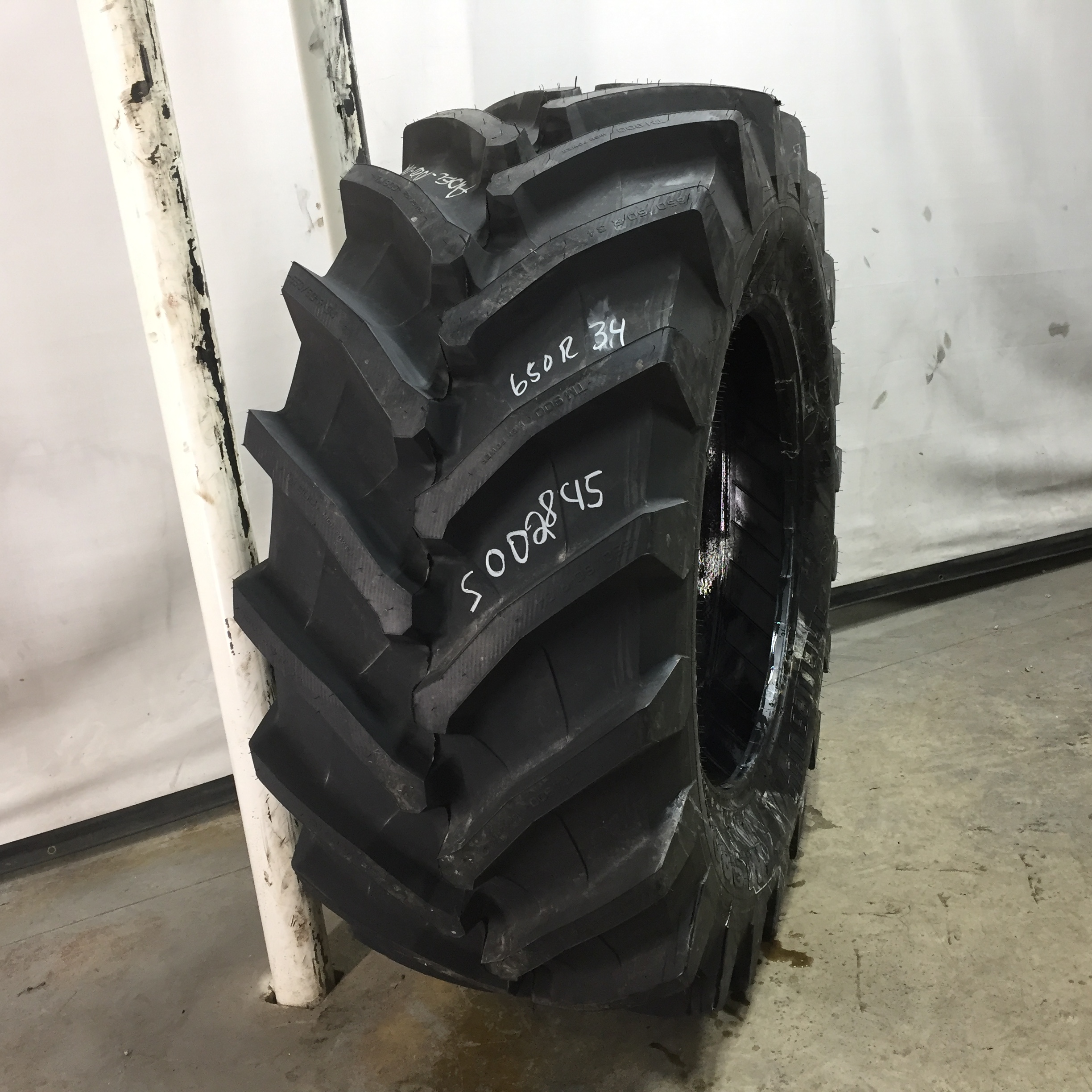 650/60R34 Trelleborg TM900 High Power R-1W Tire S002845