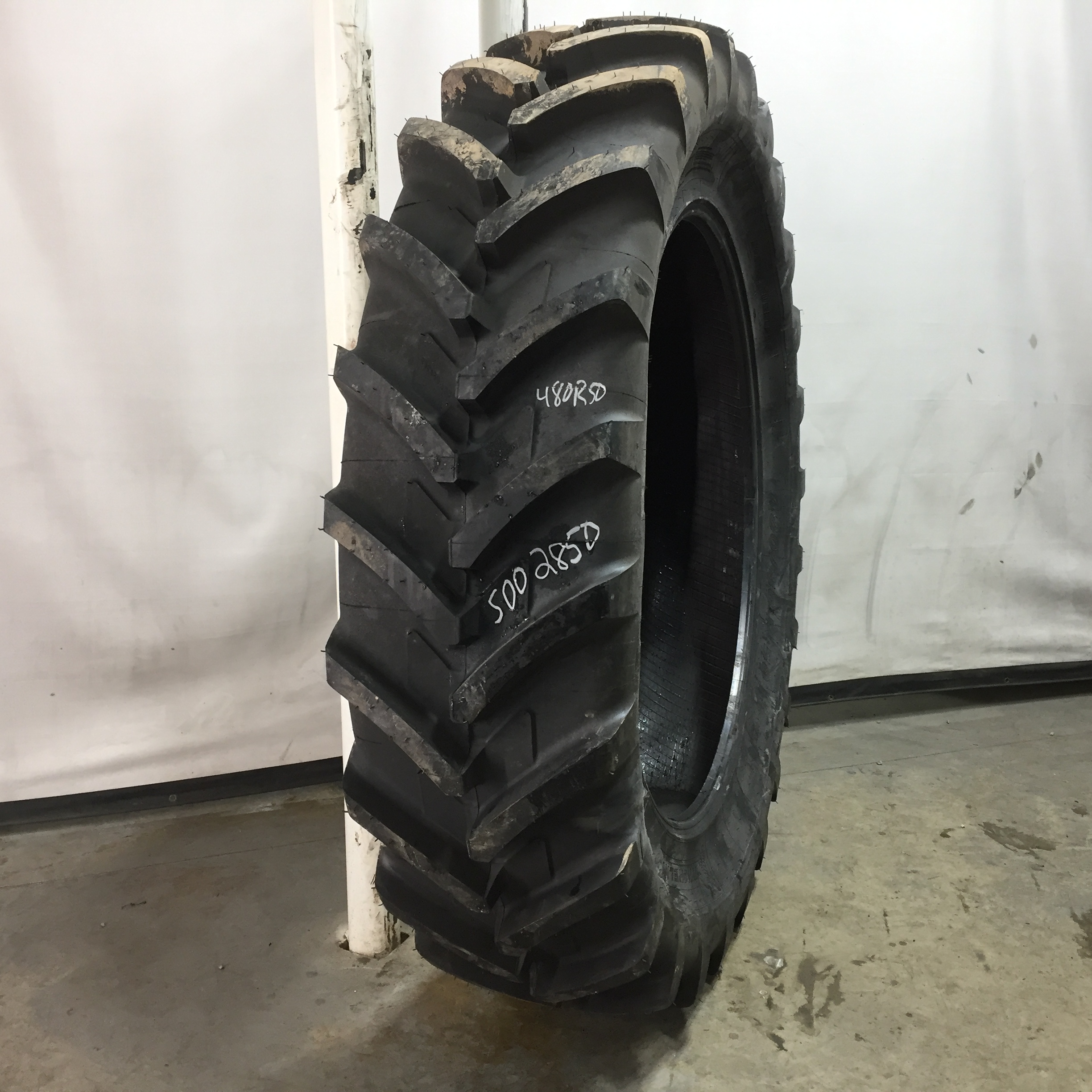 480/80R50 Michelin AgriBib R-1W Tire S002850