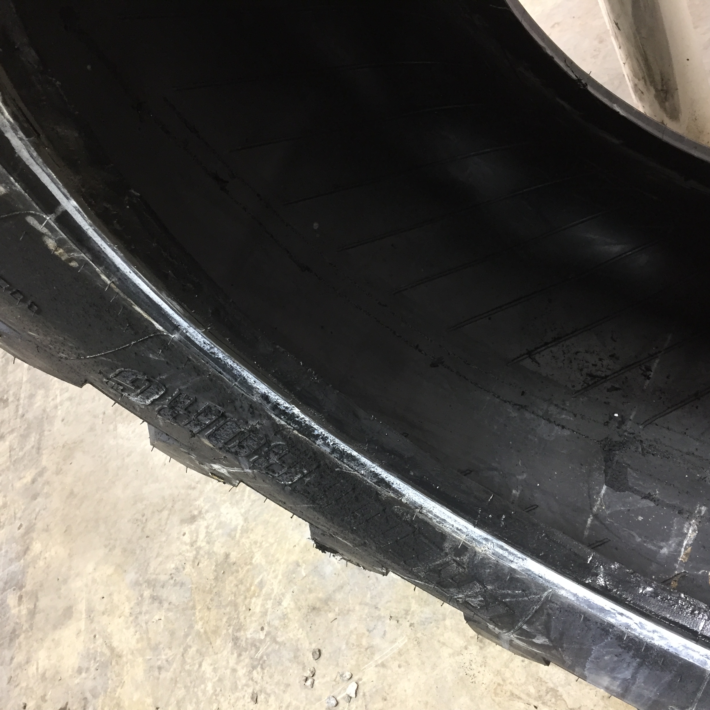 650/60R34 Trelleborg TM900 High Power R-1W Tire S002857