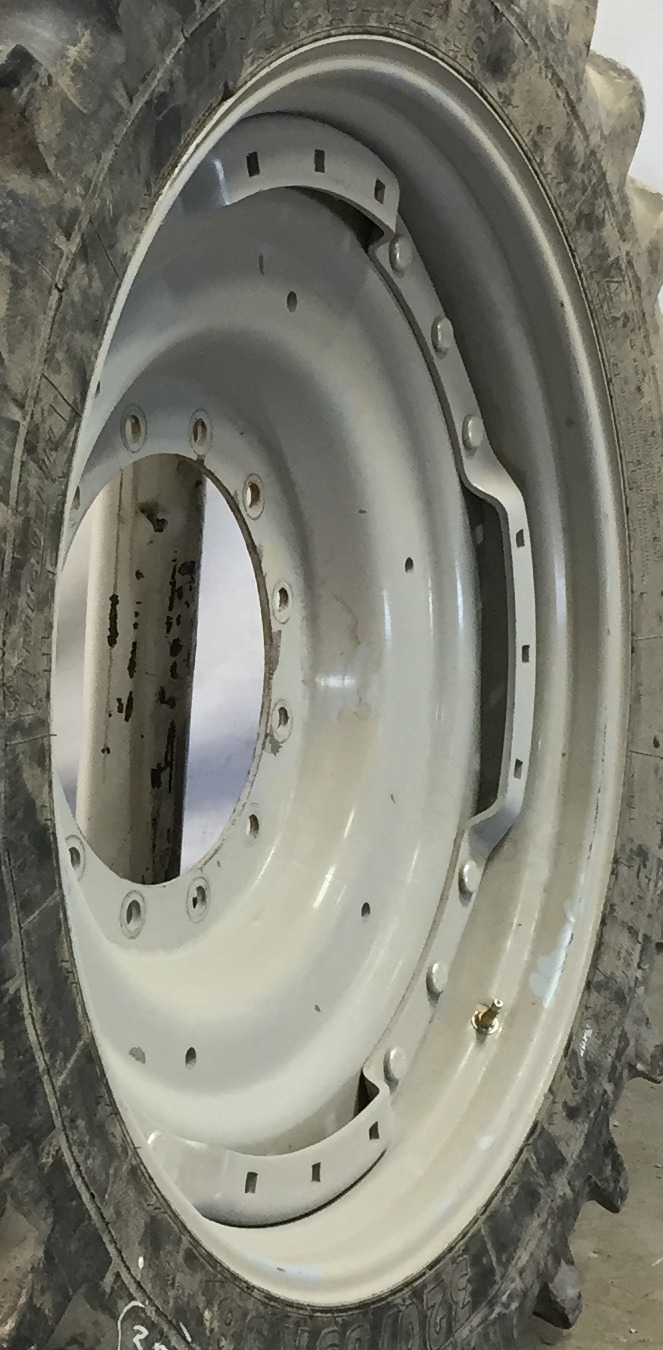 38''-54'' Waffle Wheel (Groups of 3 bolts) Rim Center WT007926CTR