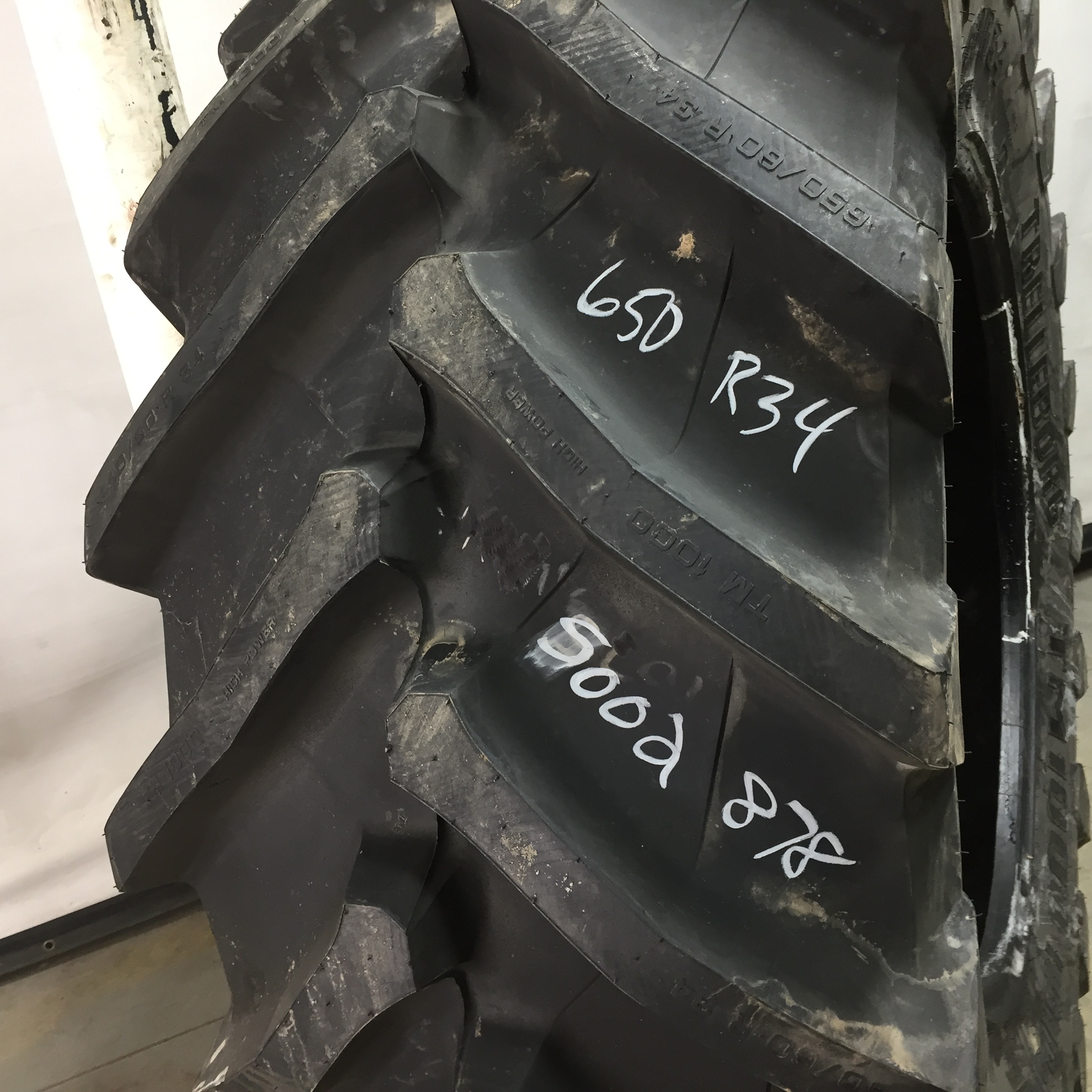 650/60R34 Trelleborg TM1000 High Power R-1W Tire s002878