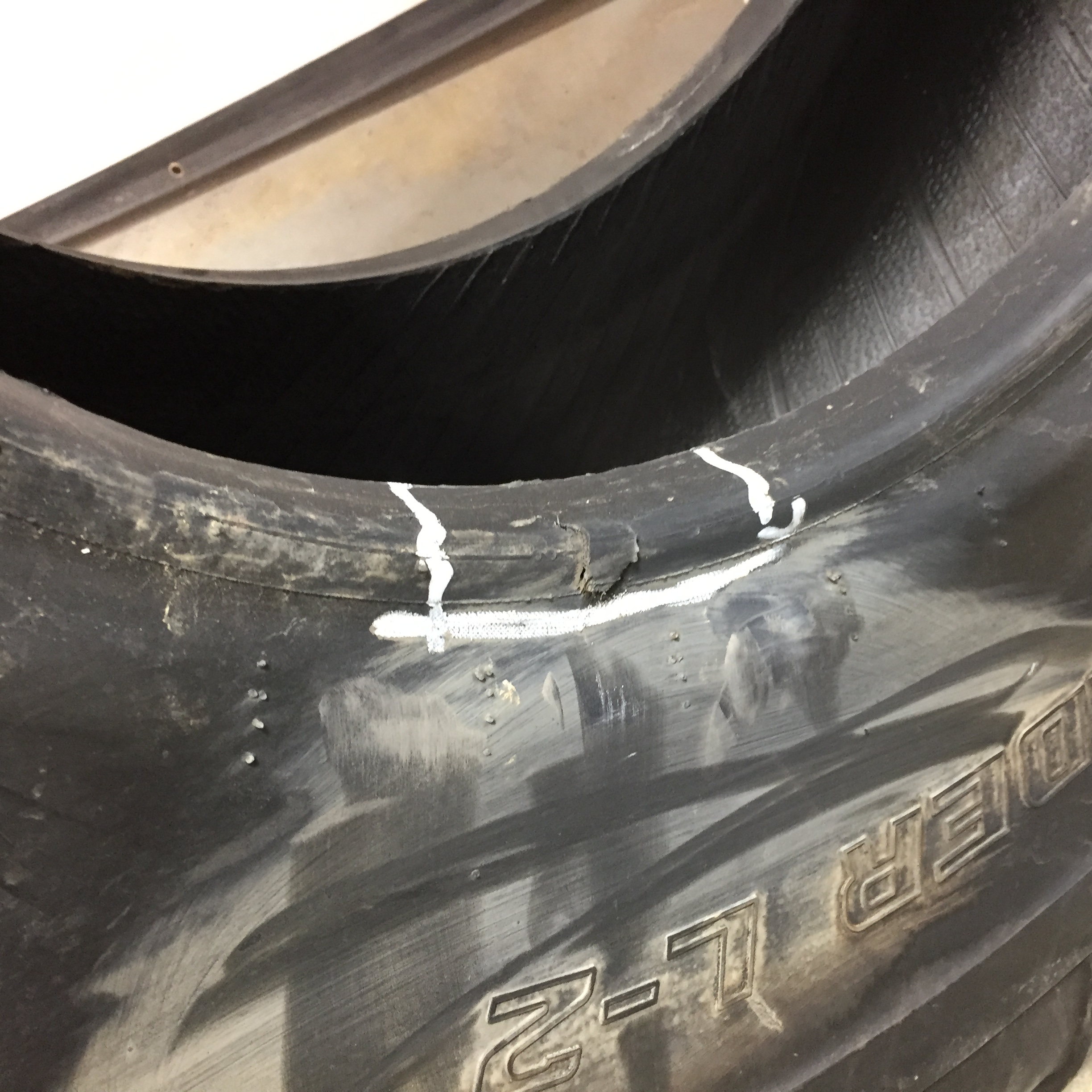 20.5/-25 Power King Industrial Loader L-2 Tire s002876