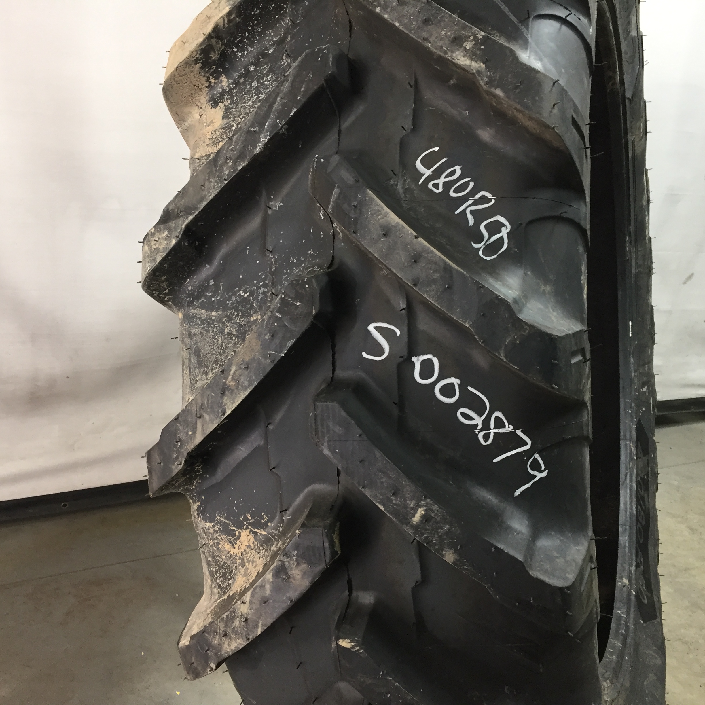 480/80R50 Michelin AgriBib 2 R-1W Tire S002879