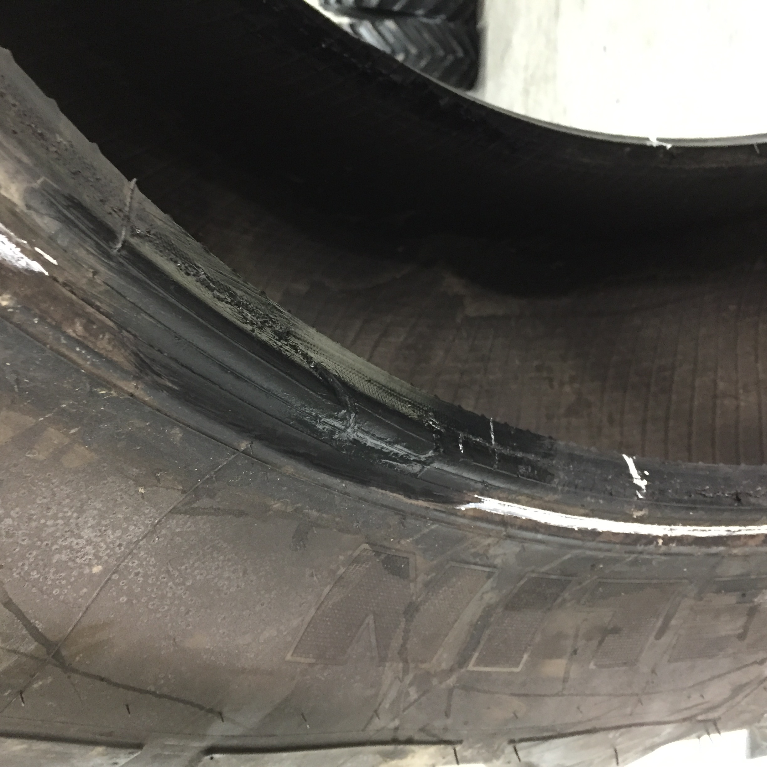 520/85R46 Michelin AgriBib R-1W Tire s002875