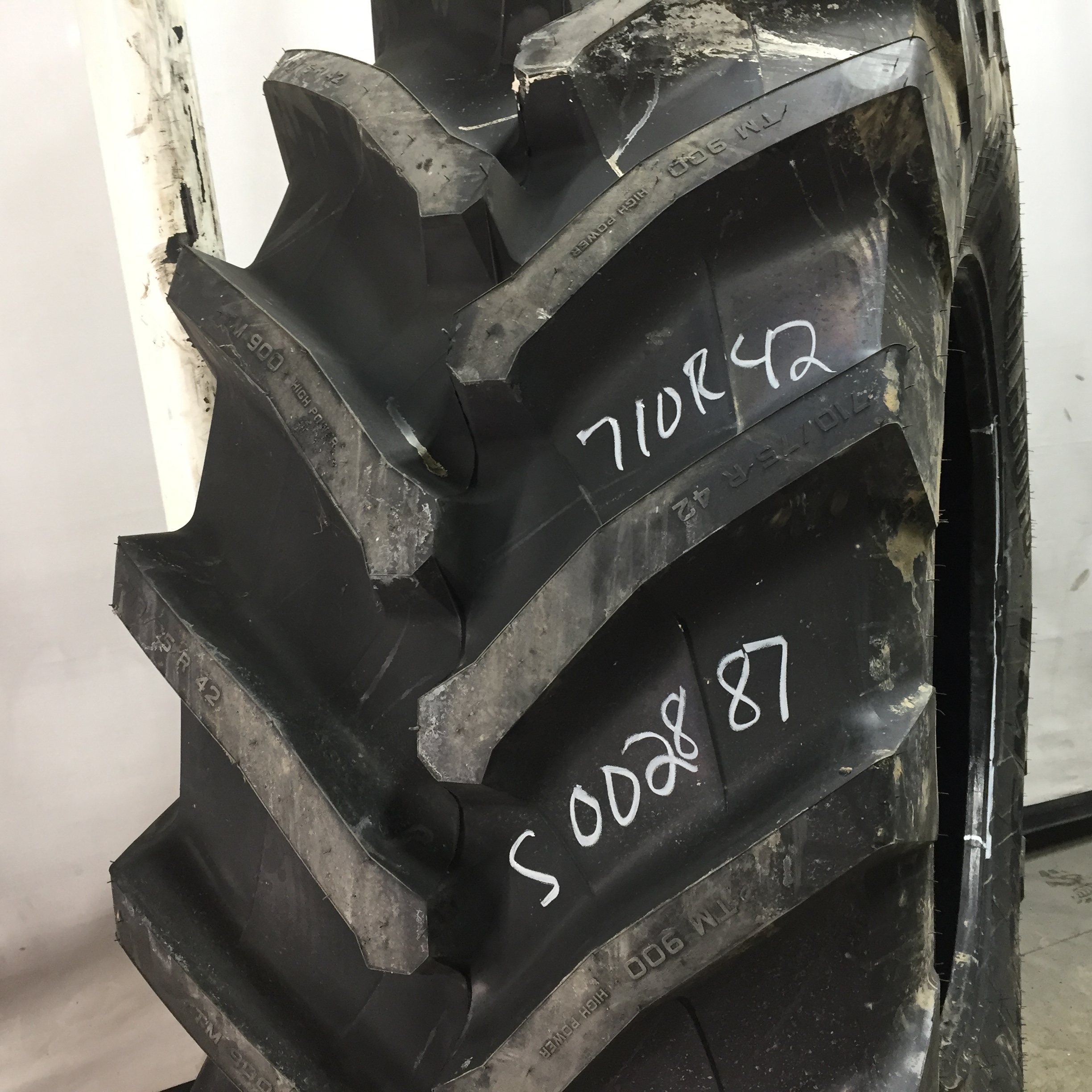 710/75R42 Trelleborg TM900 High Power R-1W Tire S002887