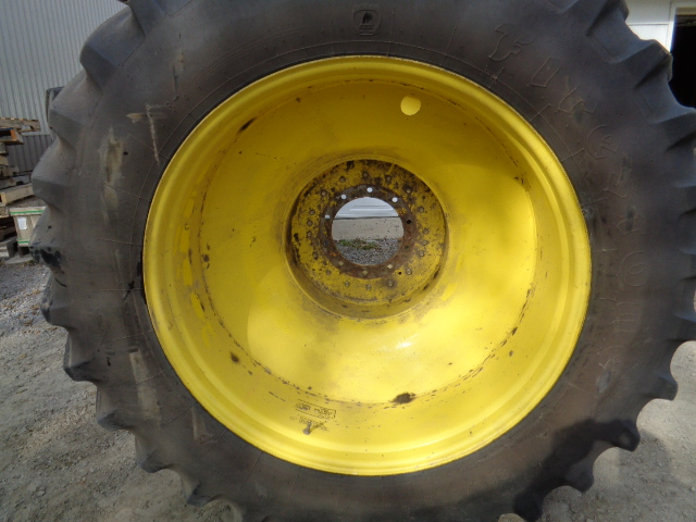 46''D x 16''W Straddle Dual Wheel WT003682