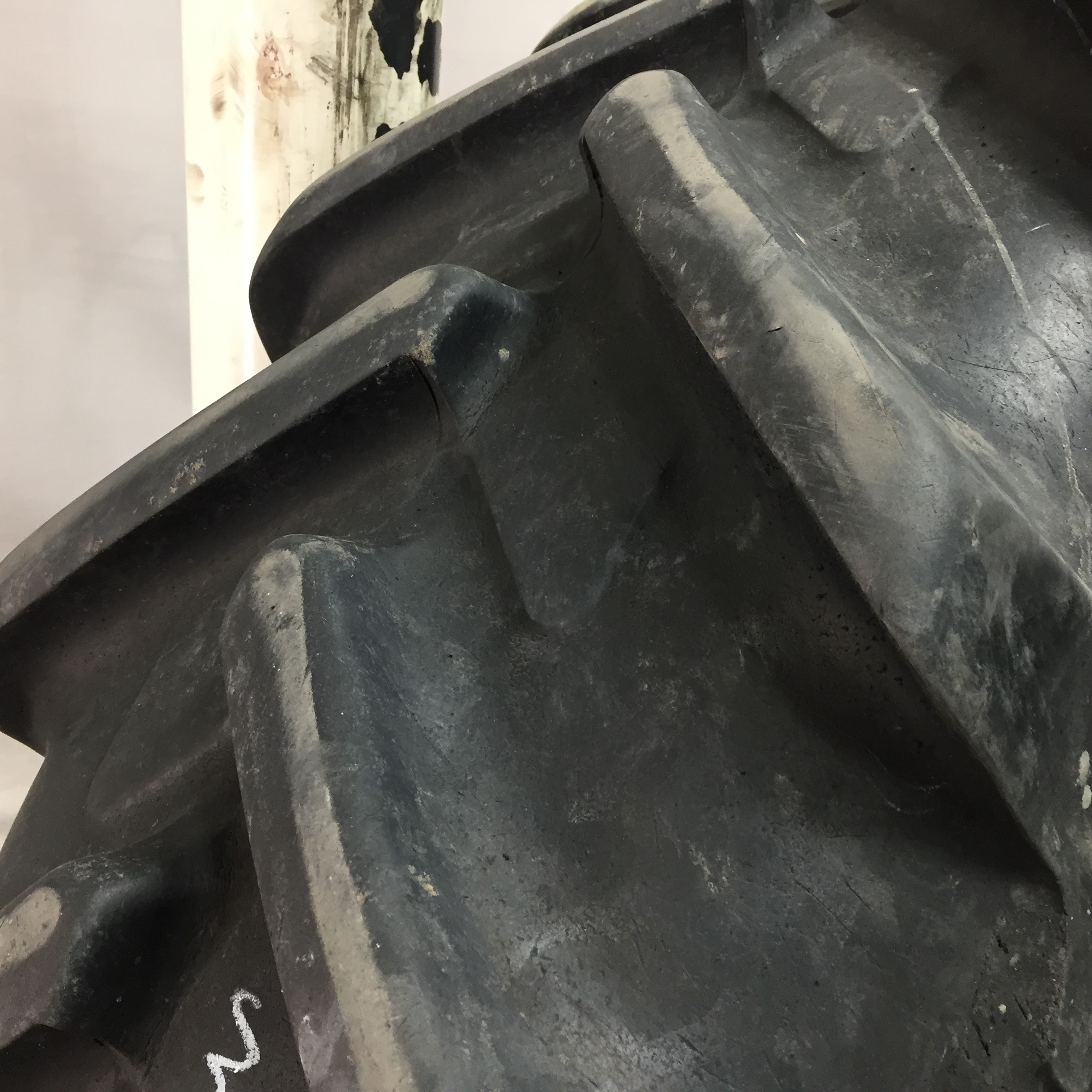 380/85R34 Michelin AgriBib R-1W Tire 007903