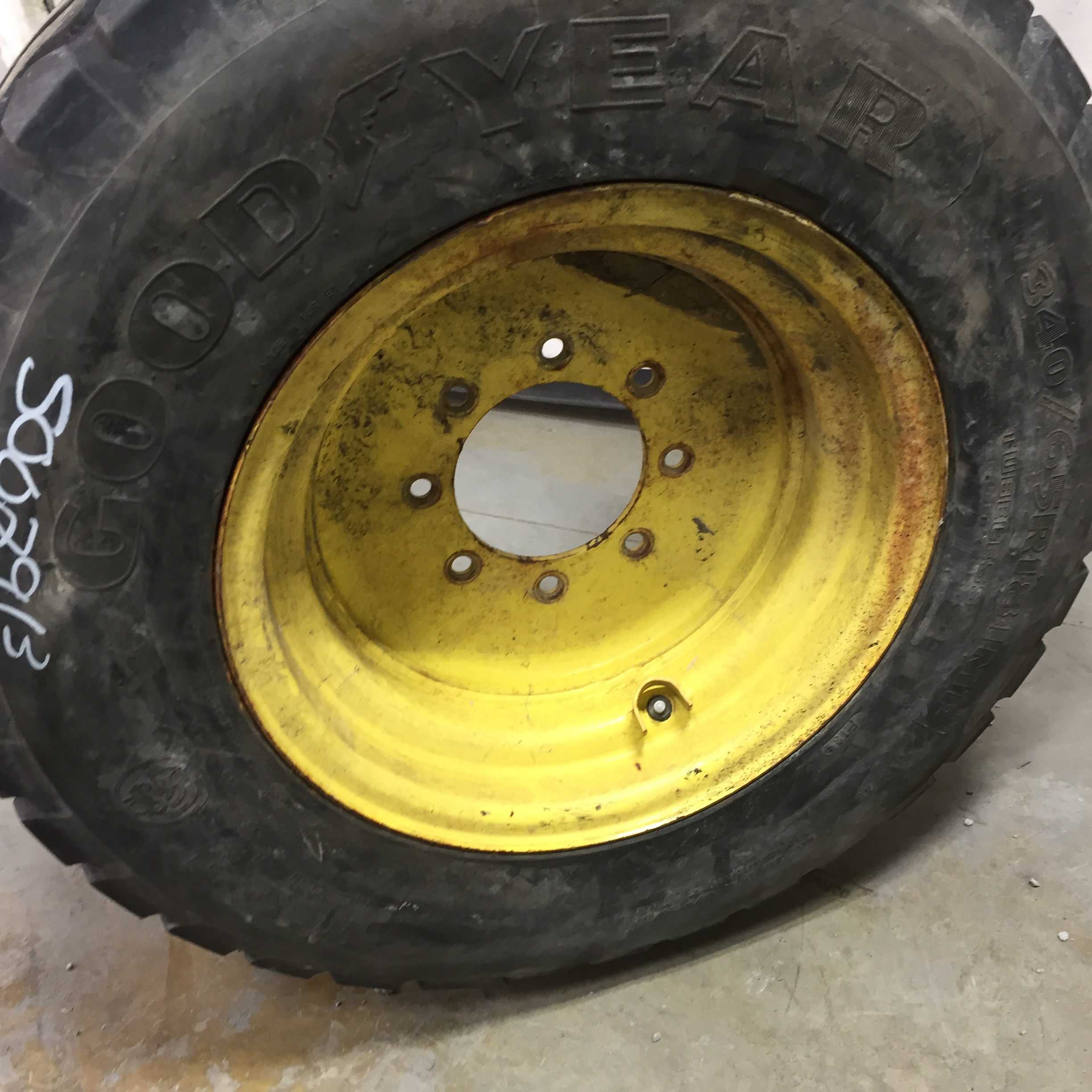 18''D x 11''W Implement Wheel WS002913