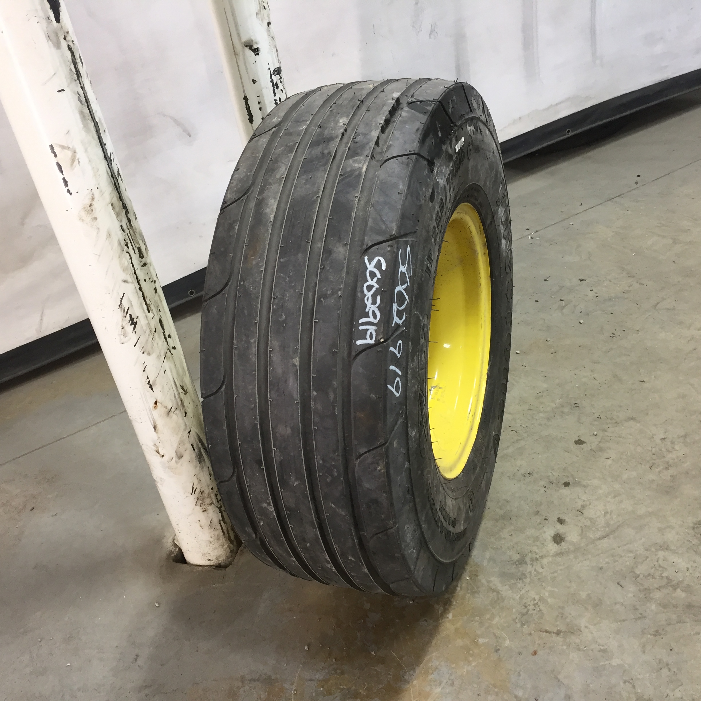 280/70R15 Firestone Destination Farm I-1 Tire RS002919