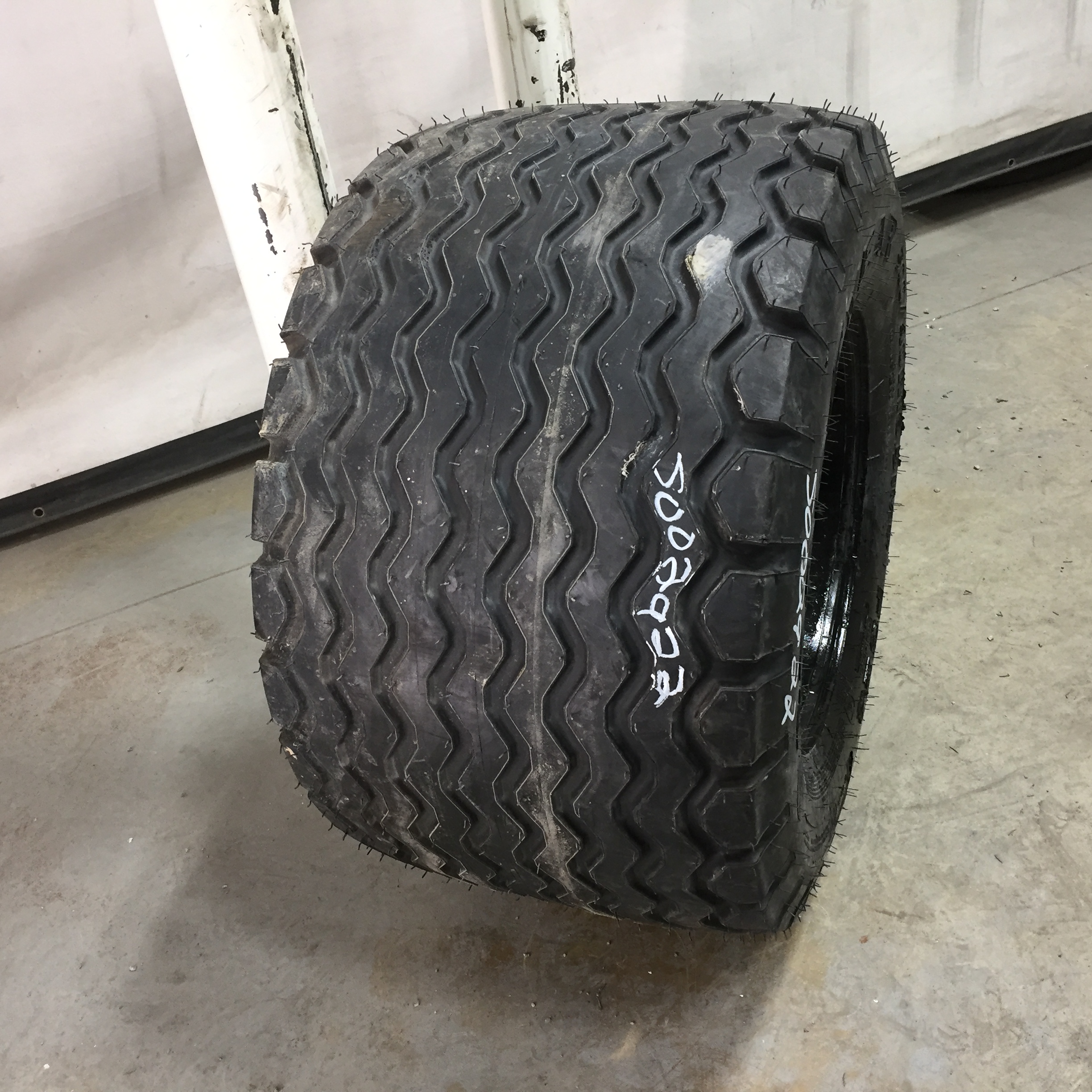 500/40R16.5 Goodyear Farm Implement Radial FS24 I-1 Tire S002922