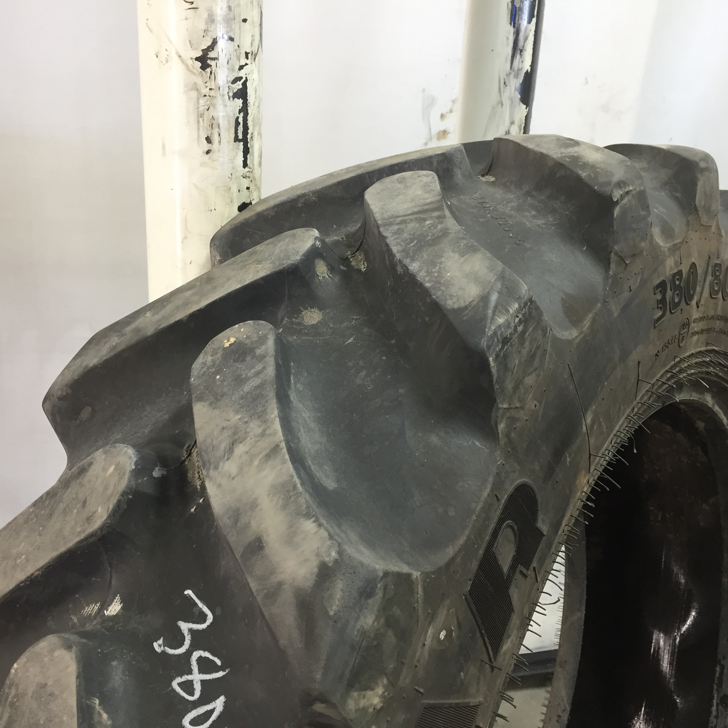 380/80R38 Goodyear Farm Ultra Sprayer R-1 Tire 007936