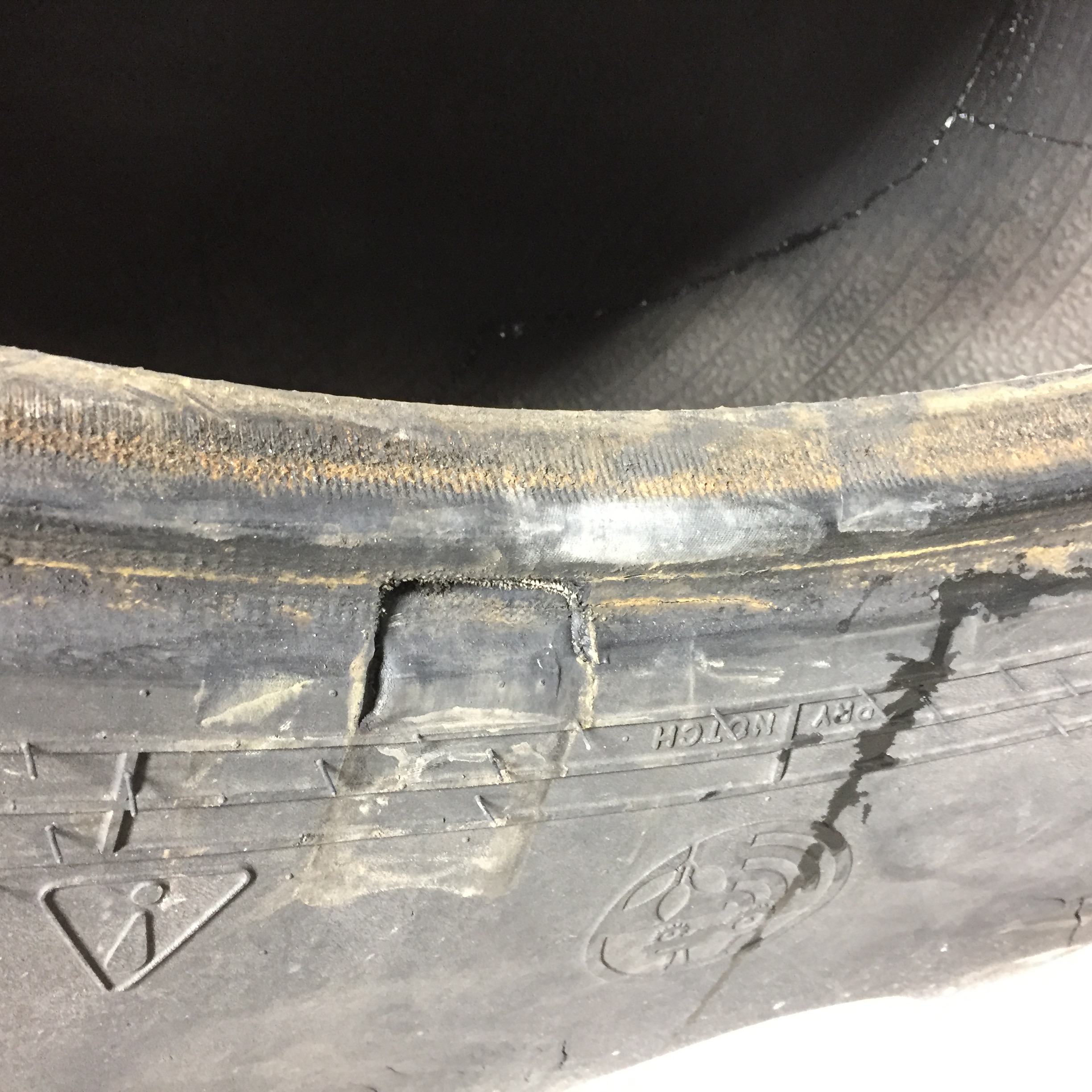 620/70R46 Goodyear Farm DT820 Super Traction R-1W Tire T007948