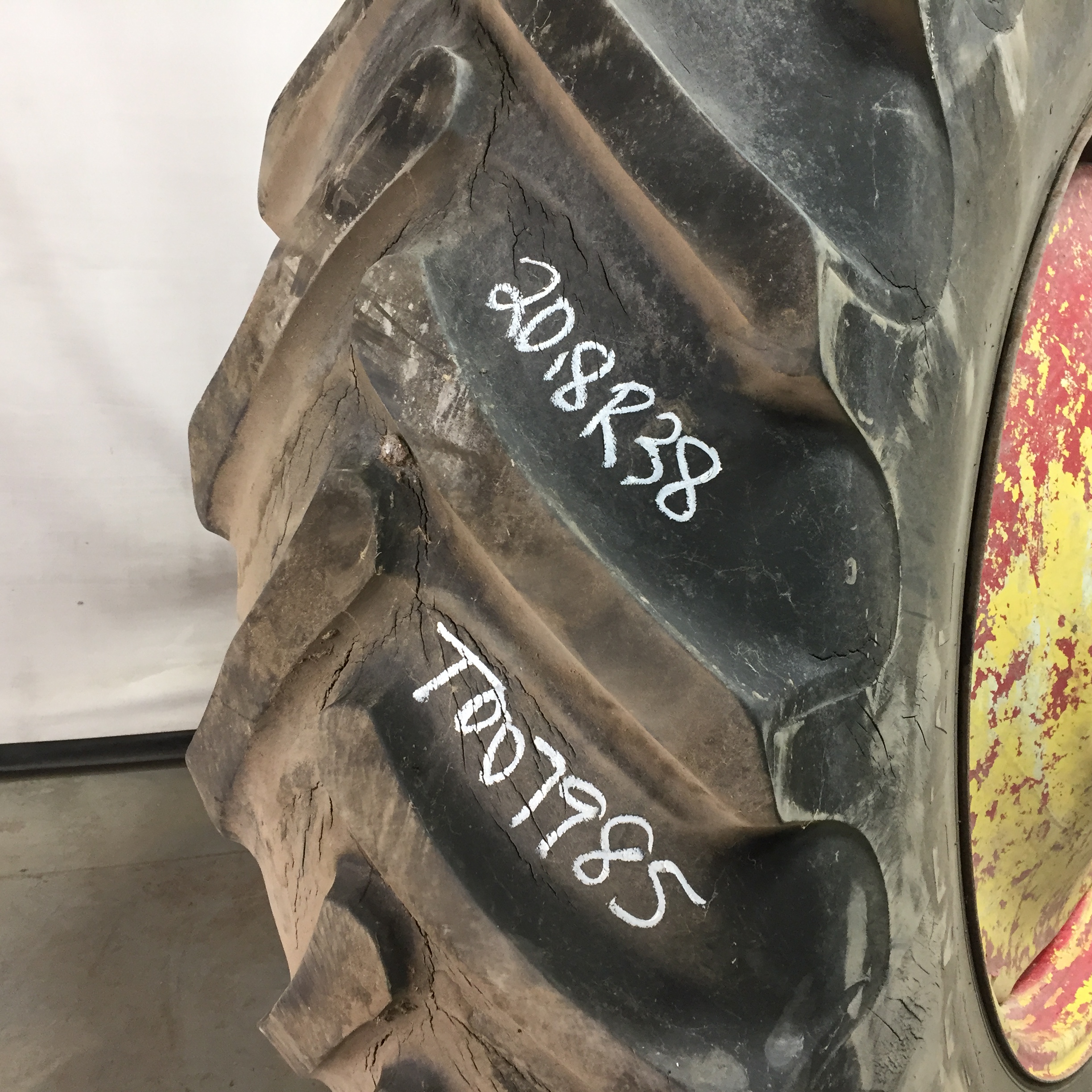 20.8/R38 Coop Argi Radial R-1 Tire RT007985