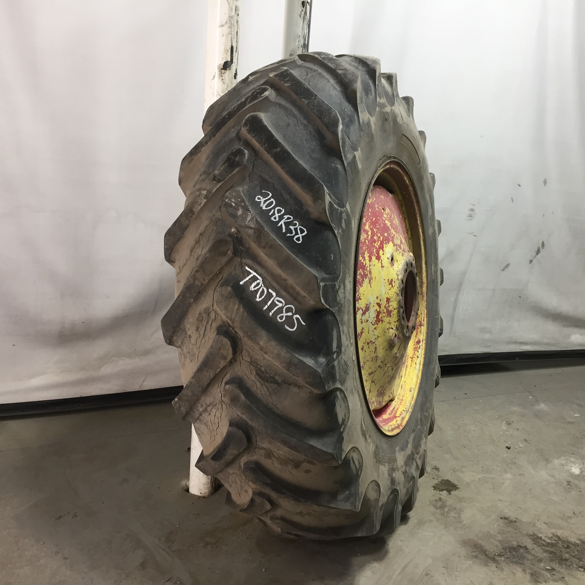 20.8/R38 Coop Argi Radial R-1 Tire RT007985