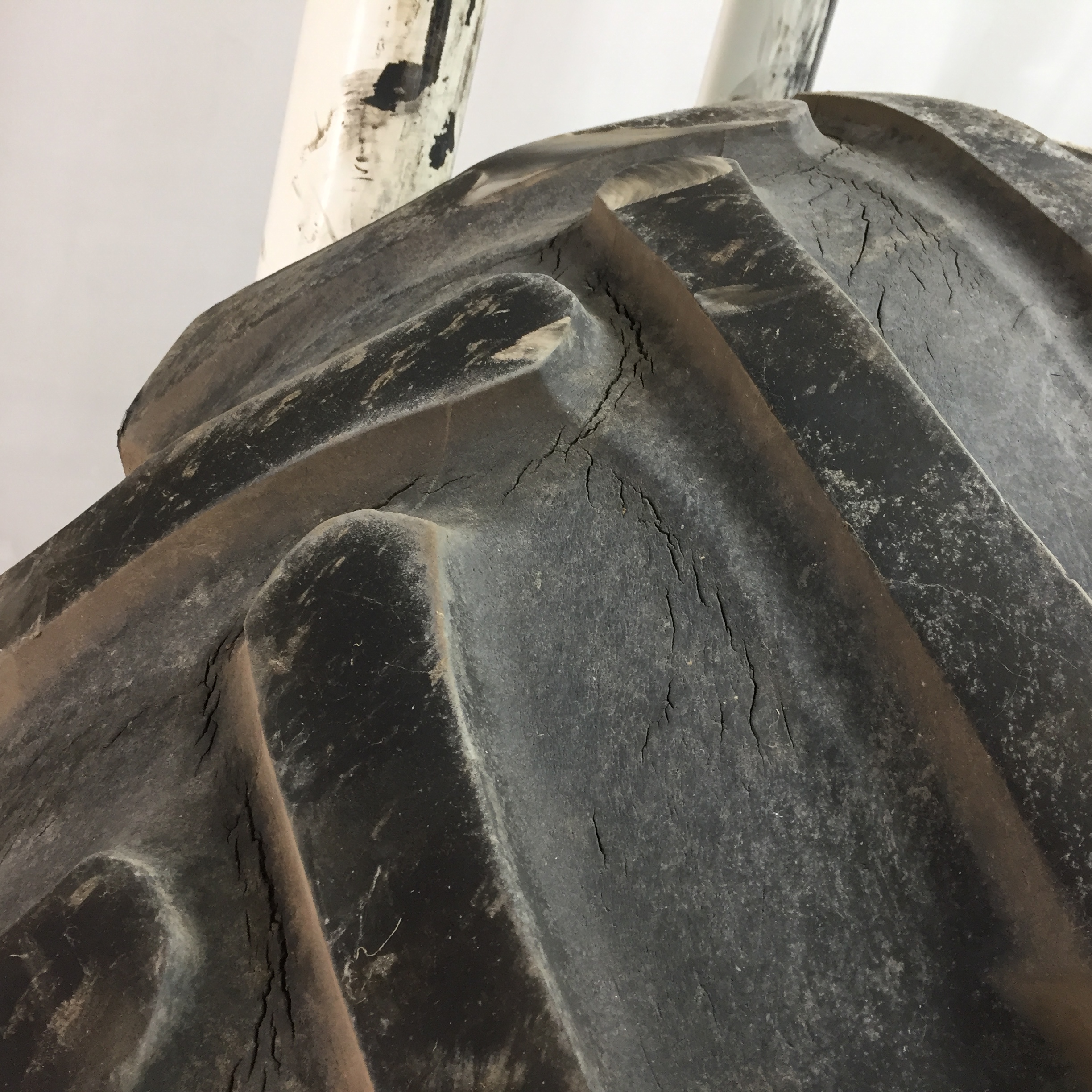 20.8/R38 Coop Argi Radial R-1 Tire-Wheel Assembly T007985