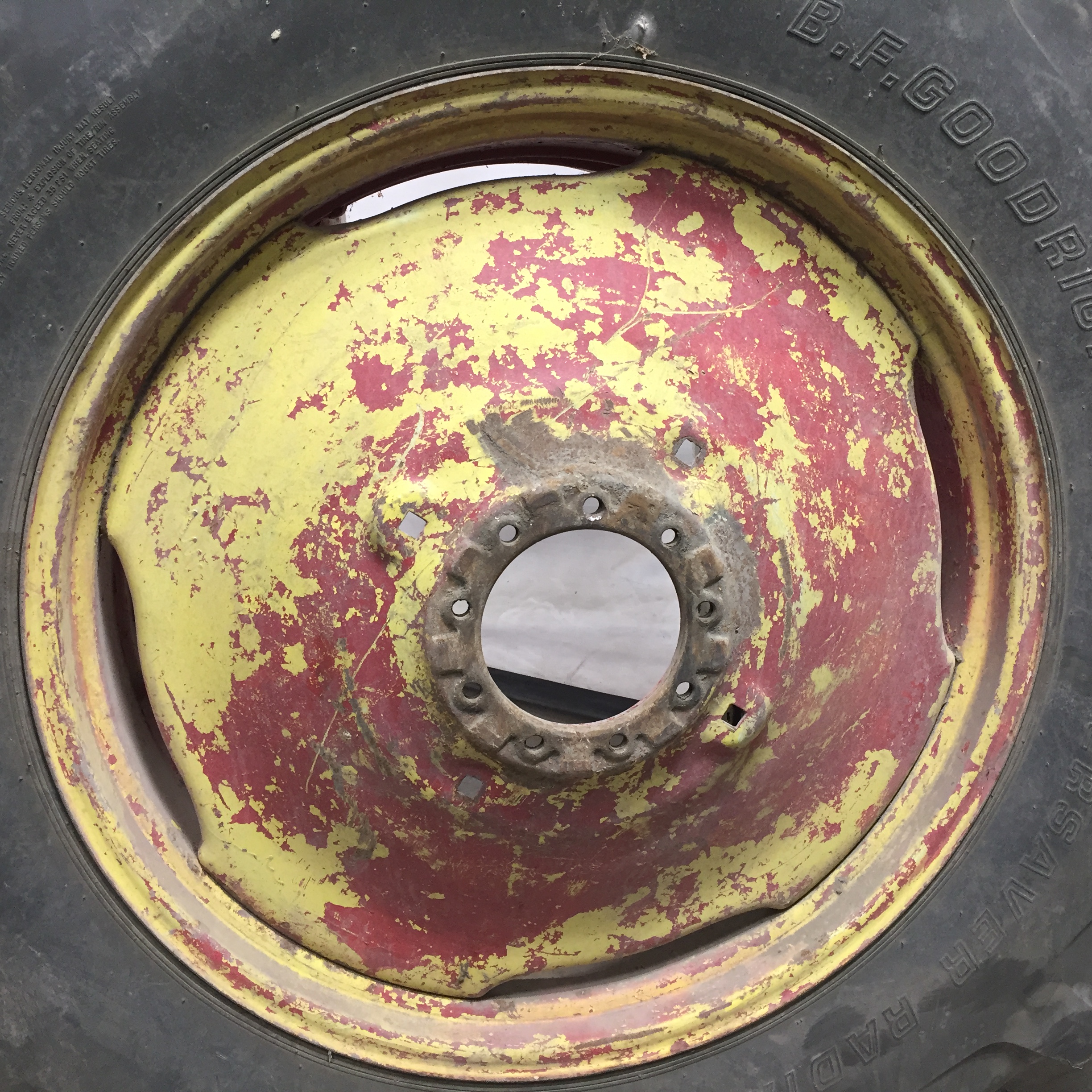 38''D x 18''W Stamped Plate Wheel WT007986