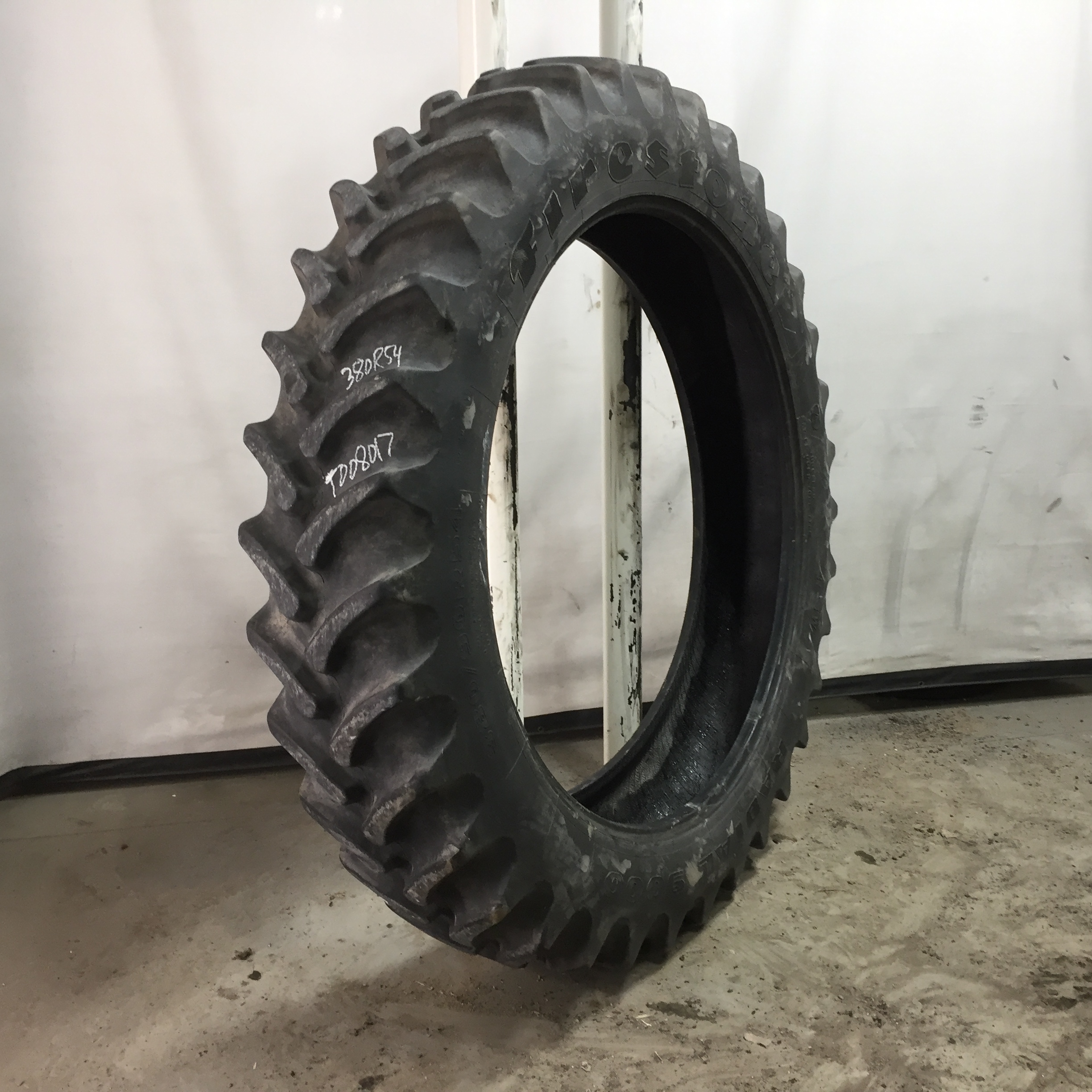 380/90R54 Firestone Radial 9000 R-1W Tire T008017