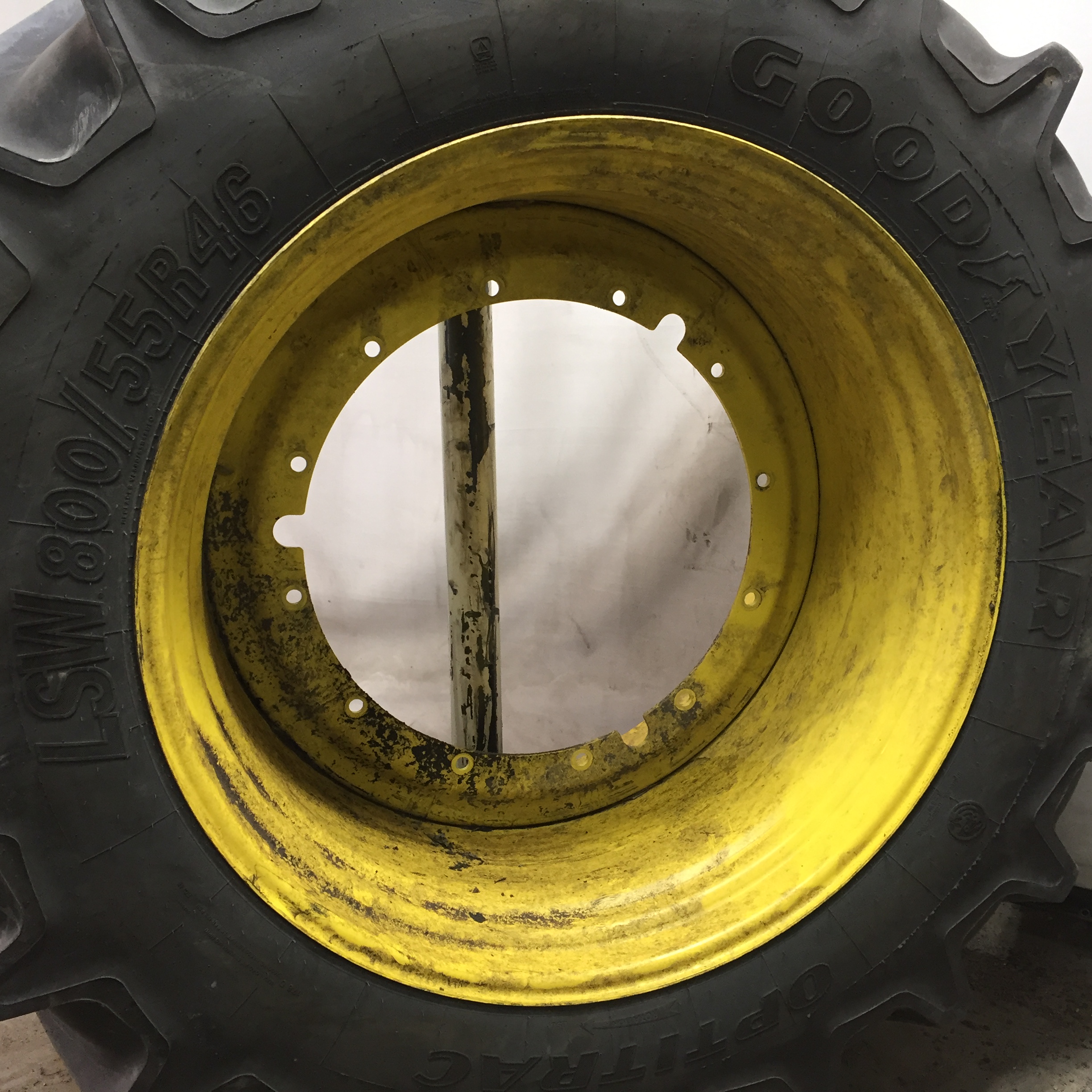 46''D x 28''W Stub Disc Wheel WT008024