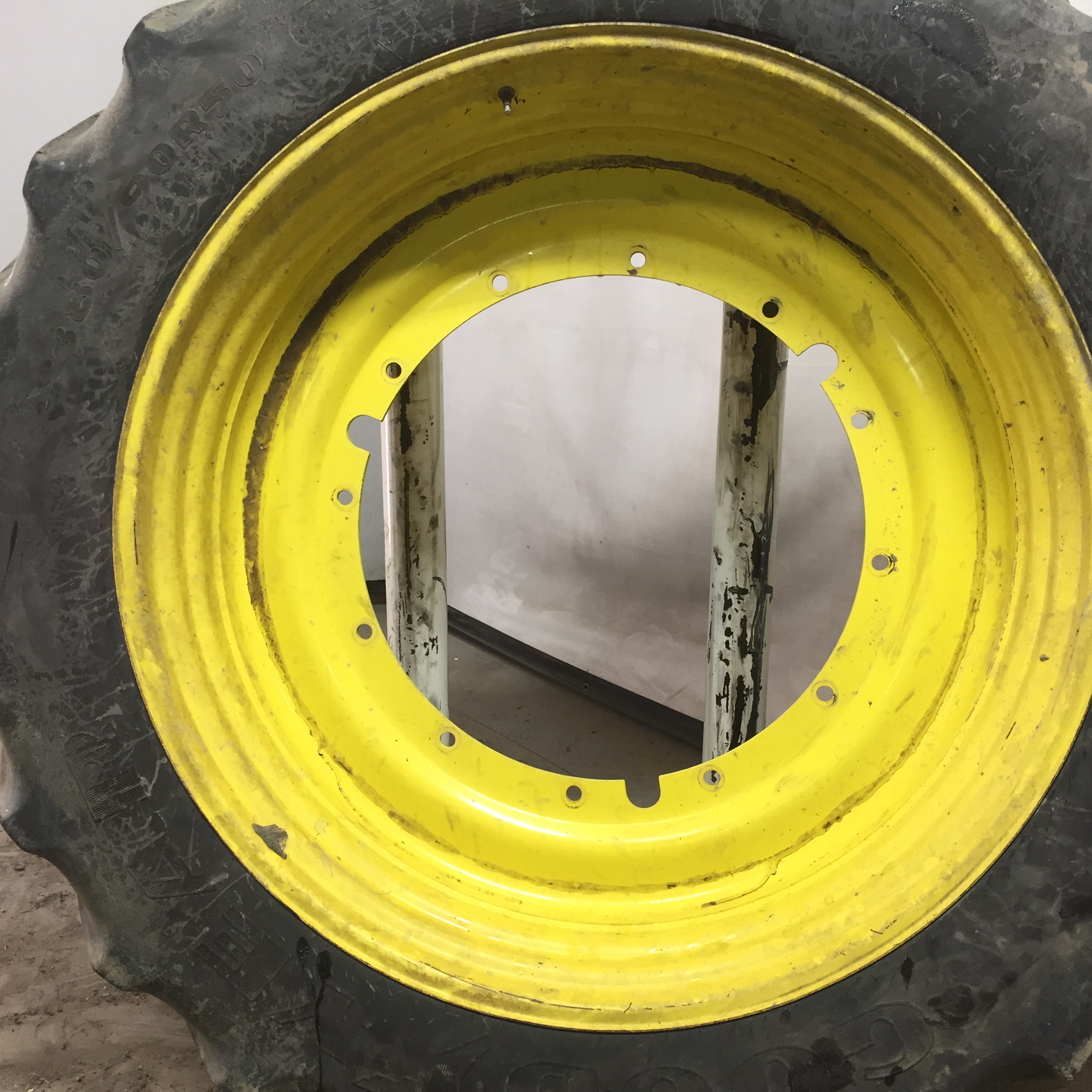 380/90R50 Goodyear Farm DT800 Optitrac R-1W Tire-Wheel Assembly T008026