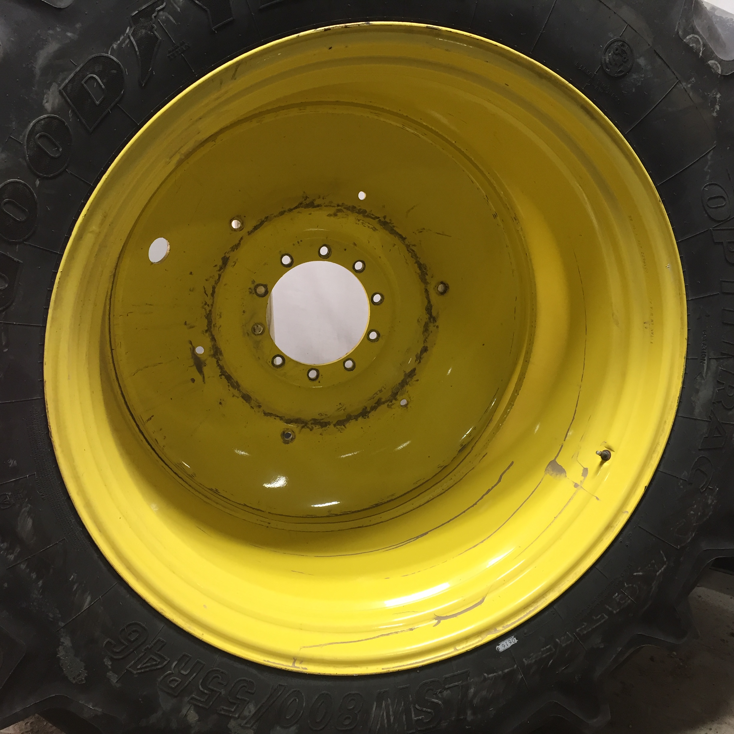 800/55R46 Goodyear Farm DT830 Optitrac R-1W Tire-Wheel Assembly T008027