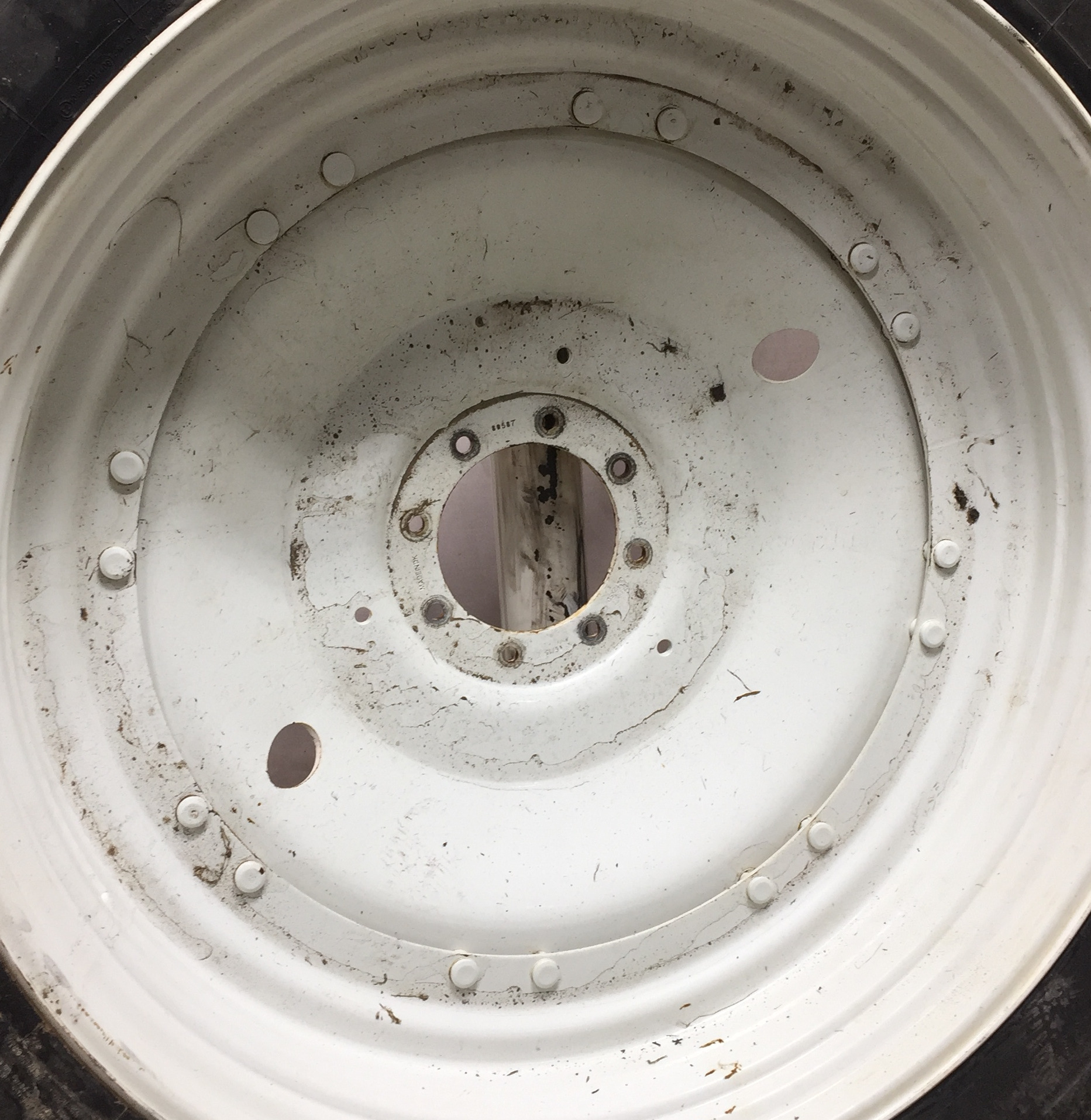 50''-54'' Stub Disc (groups of 2 bolts) Rim Center WT008046CTR