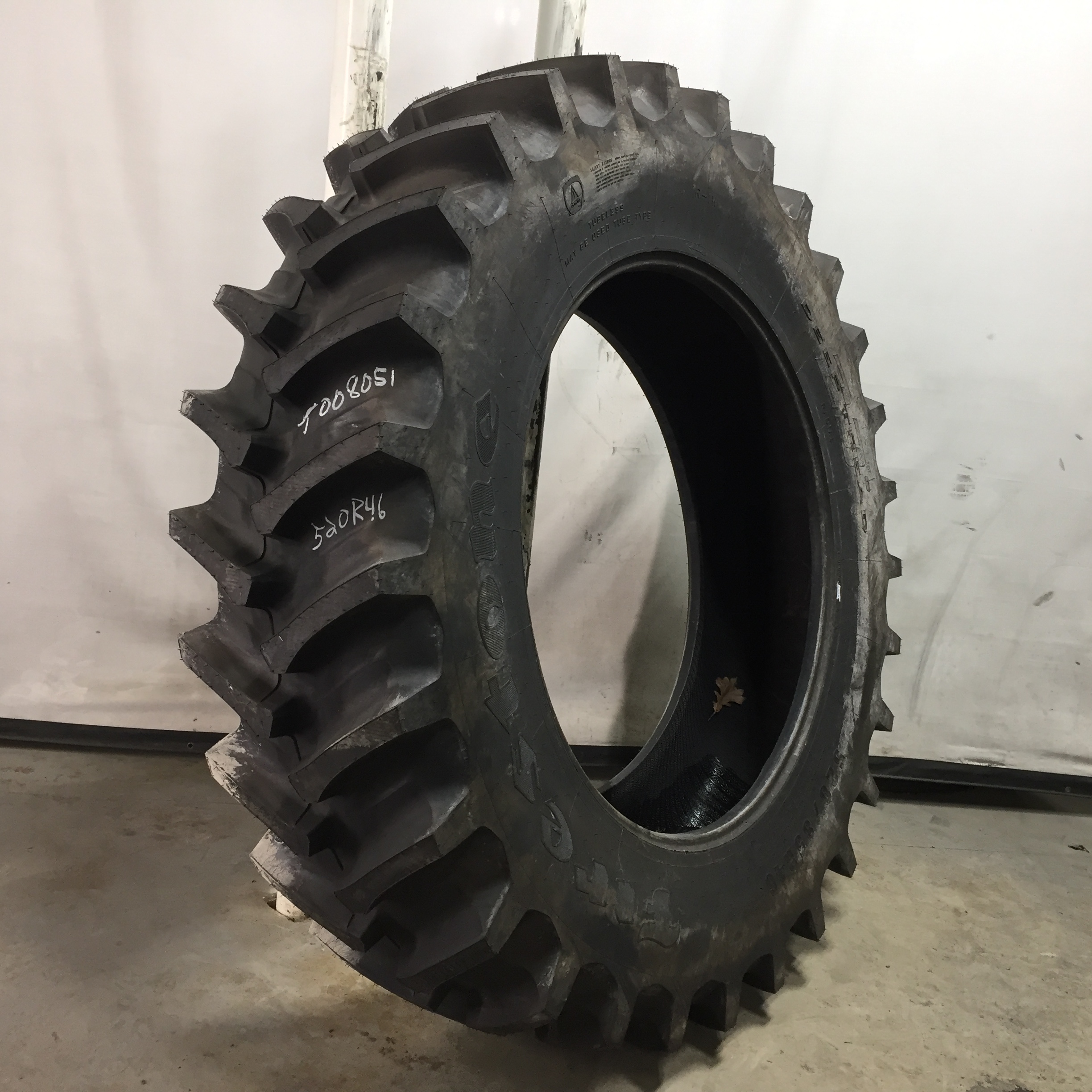 520/85R46 Firestone Radial Deep Tread 23 R-1W Tire T008051