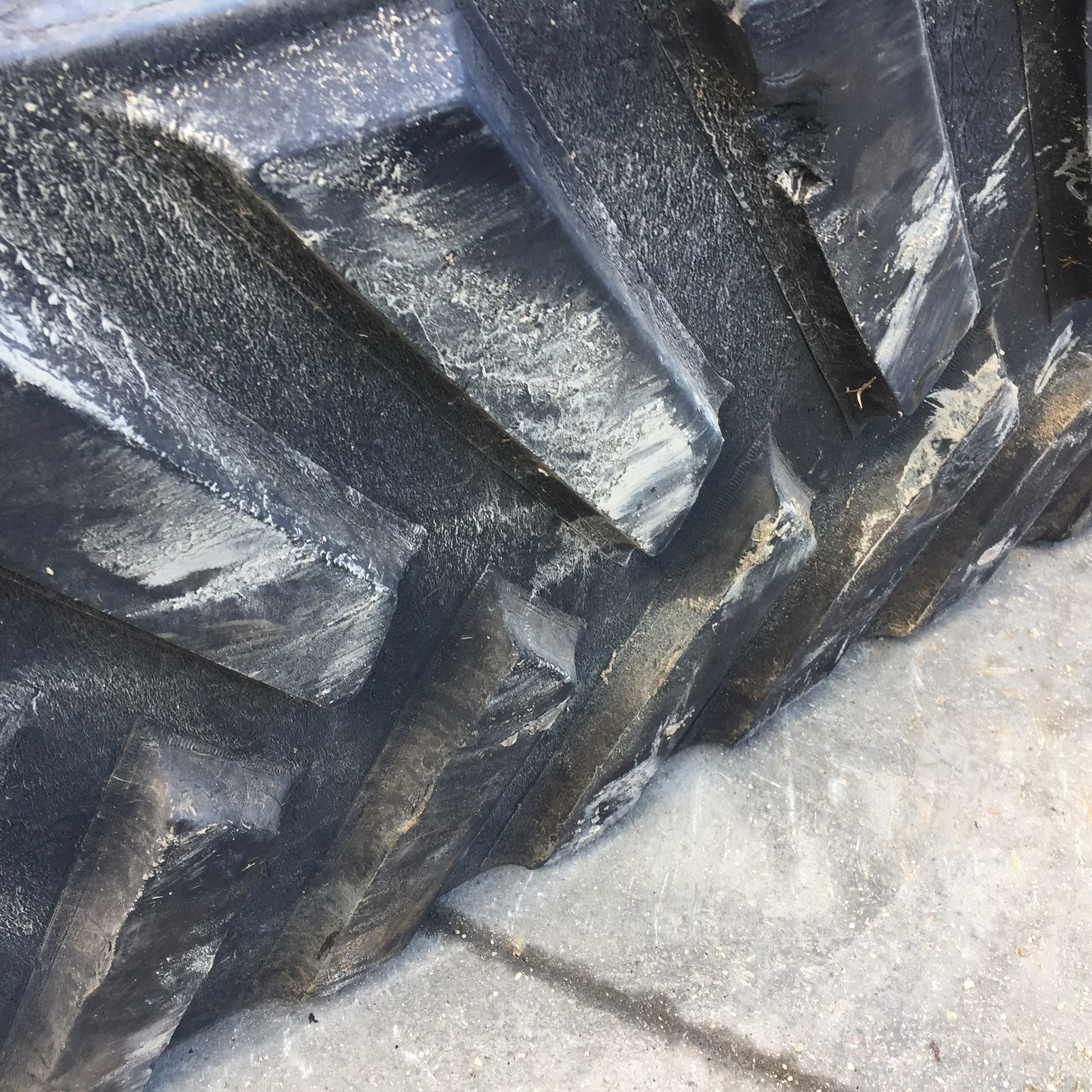 30'' Camoplast 5500 Track for AGCO Challenger MT800 T008038