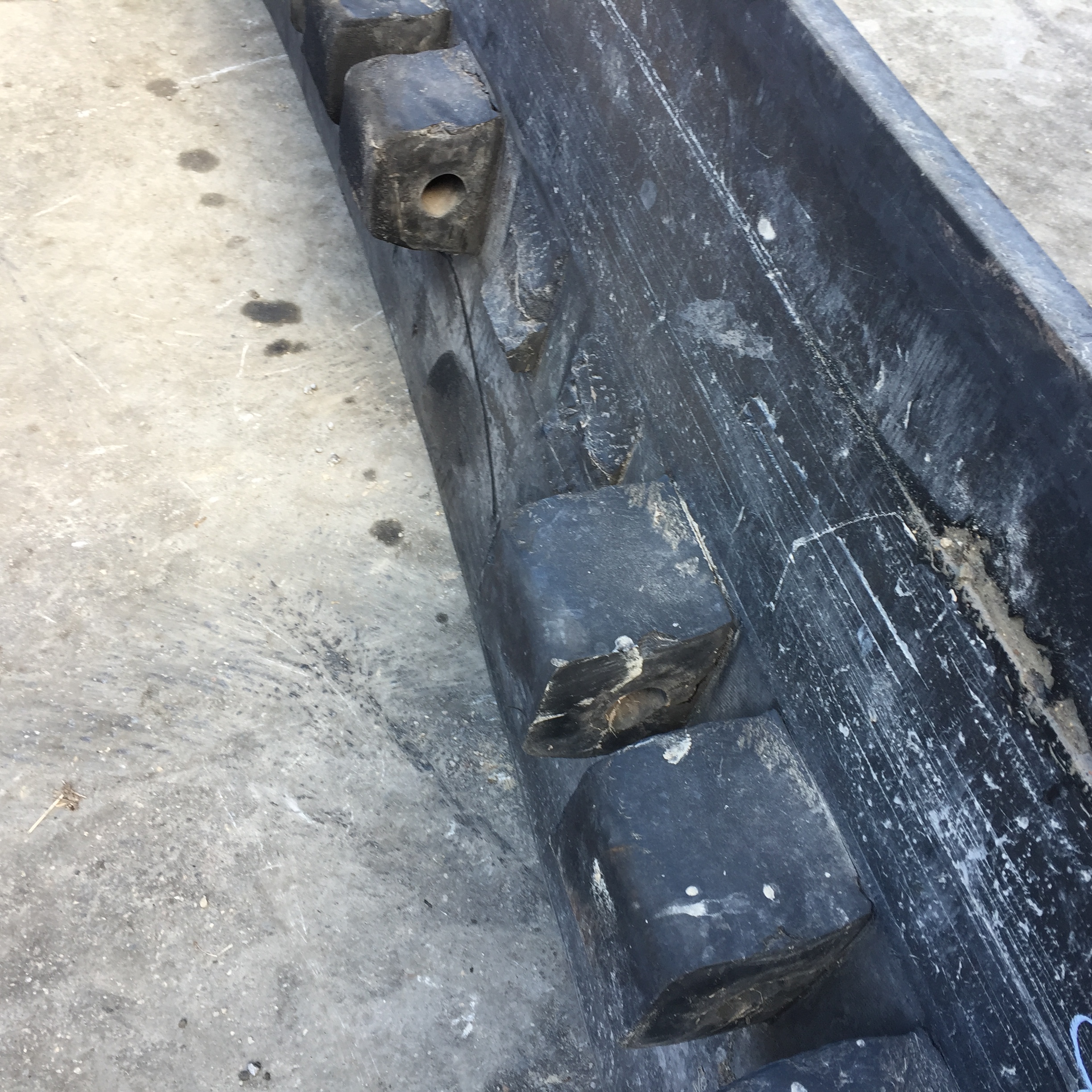 30'' Camoplast 5500 Track for AGCO Challenger MT800 T008038