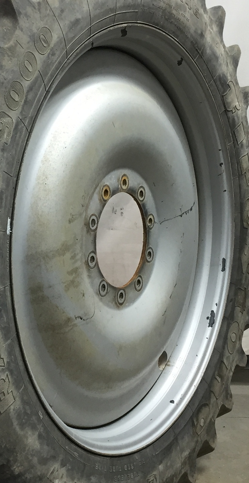 46''D x 12''W Bubble Disc Wheel WT008080