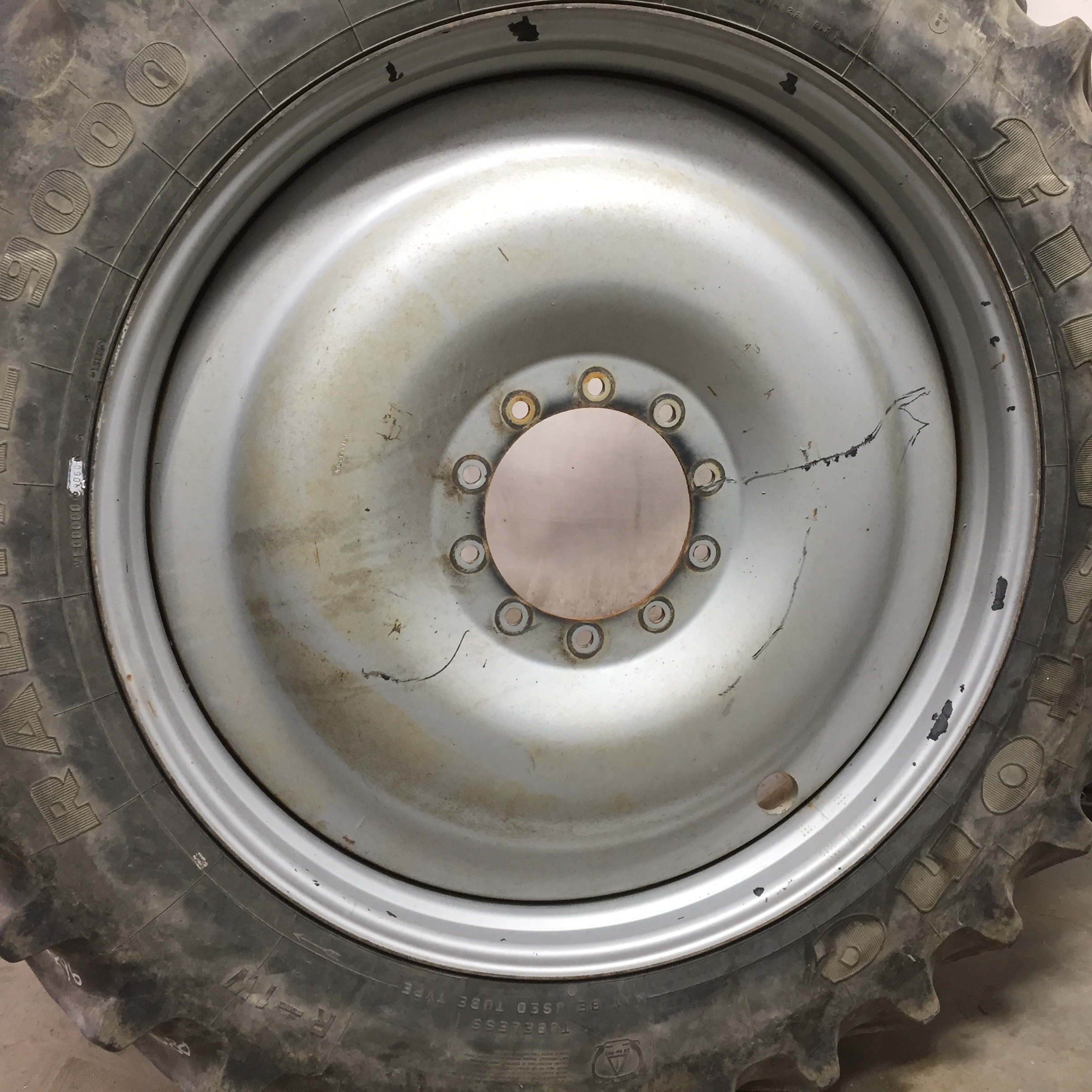 46''D x 12''W Bubble Disc Wheel WT008080