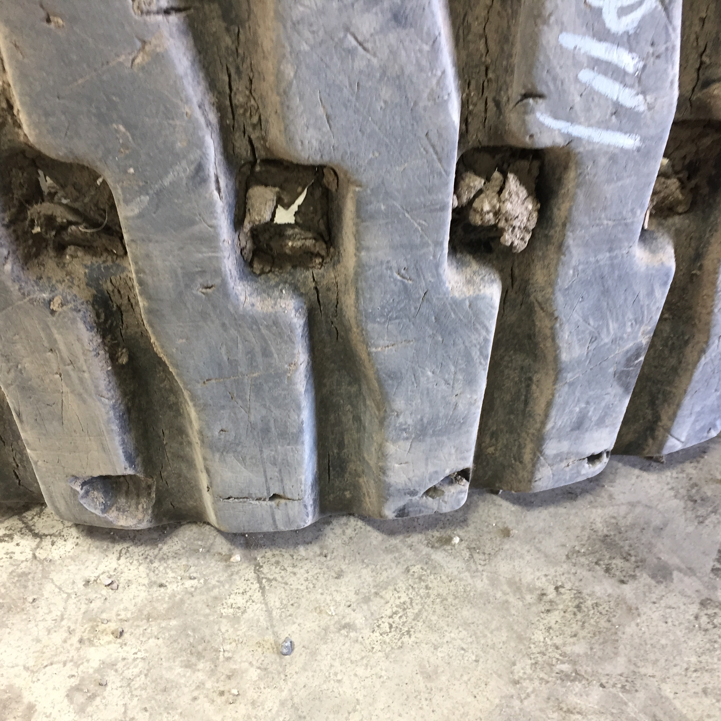 18'' HiQual MultiBar Track for Rubber Track Machine T008111