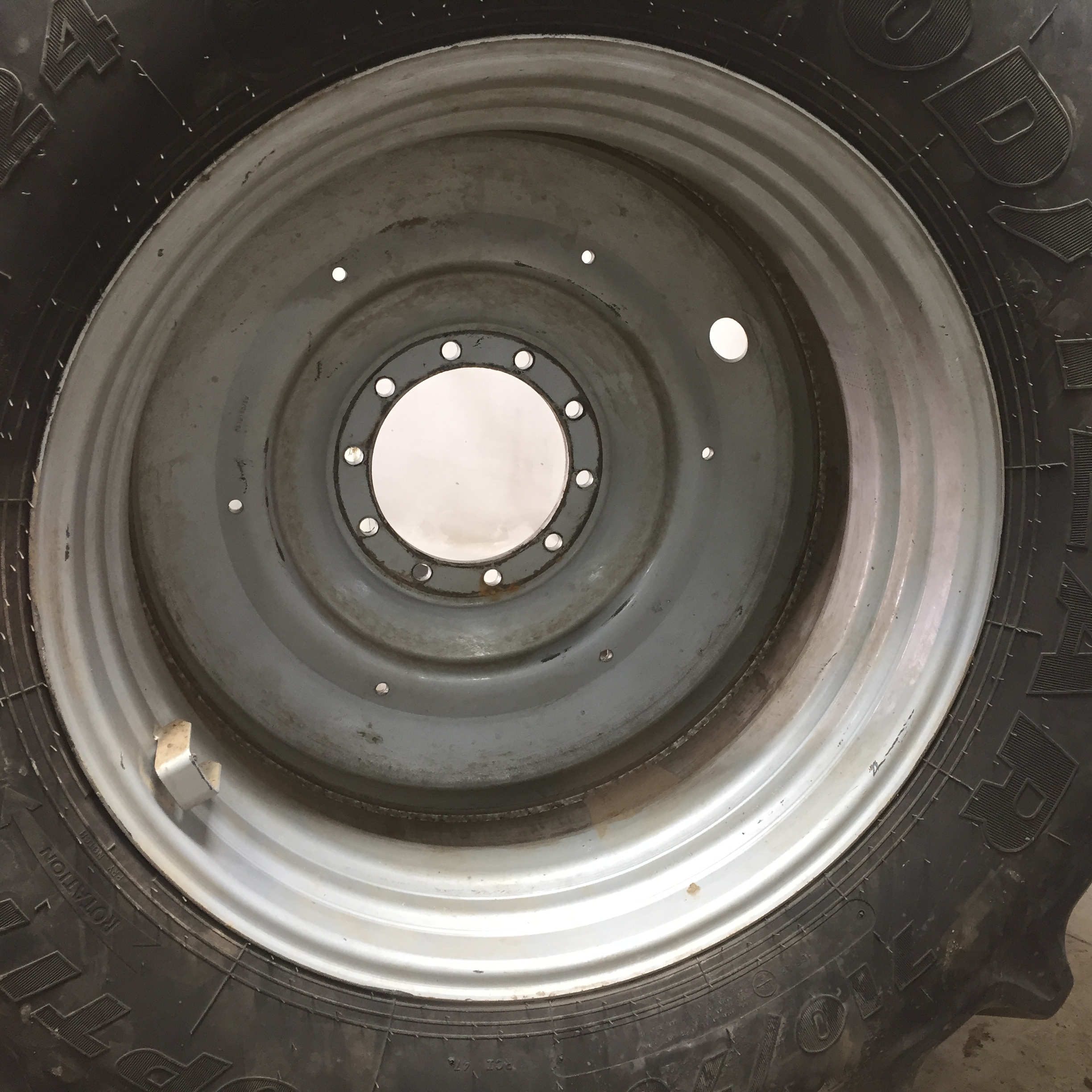 38''D x 23''W Formed Plate W/Weight Holes Wheel WT008116