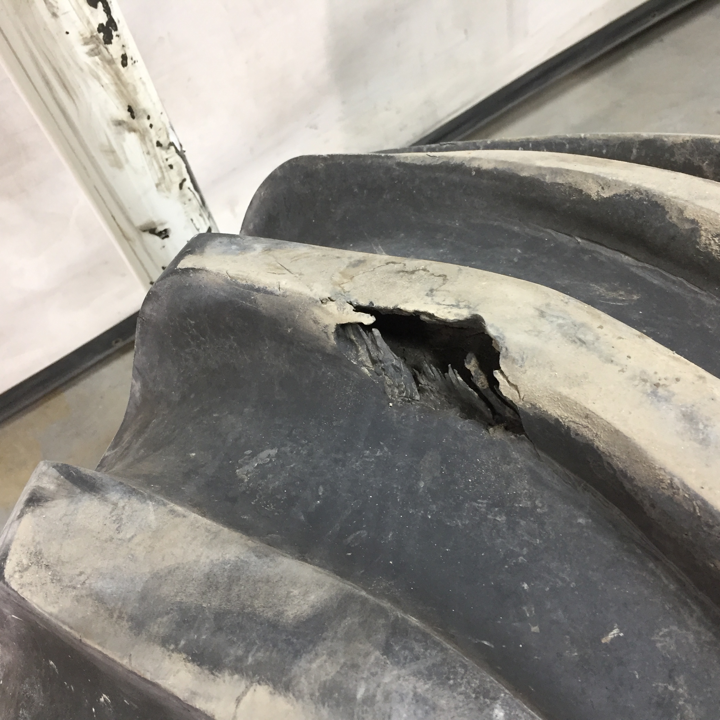 48/31.00-20 Galaxy Primex Terra Turbo II HF-4 Tire 007953