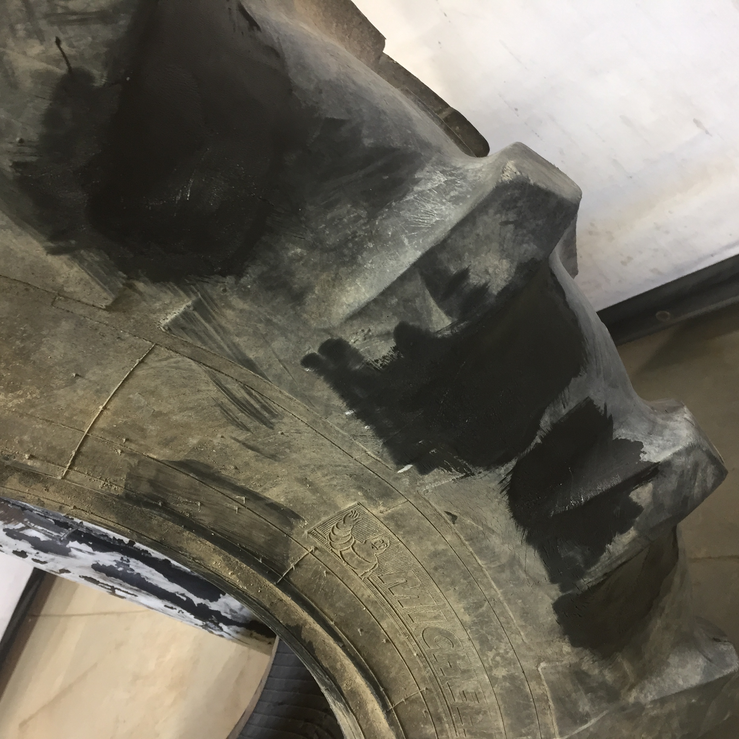 420/85R34 Michelin AgriBib R-1W Tire 007970