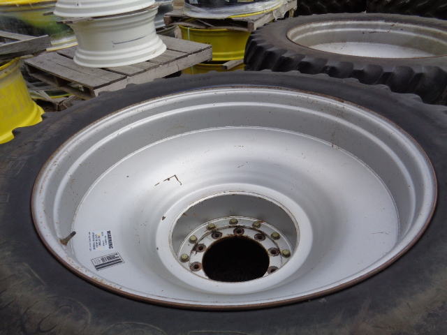 46''D x 16''W Straddle Dual Wheel WT003740