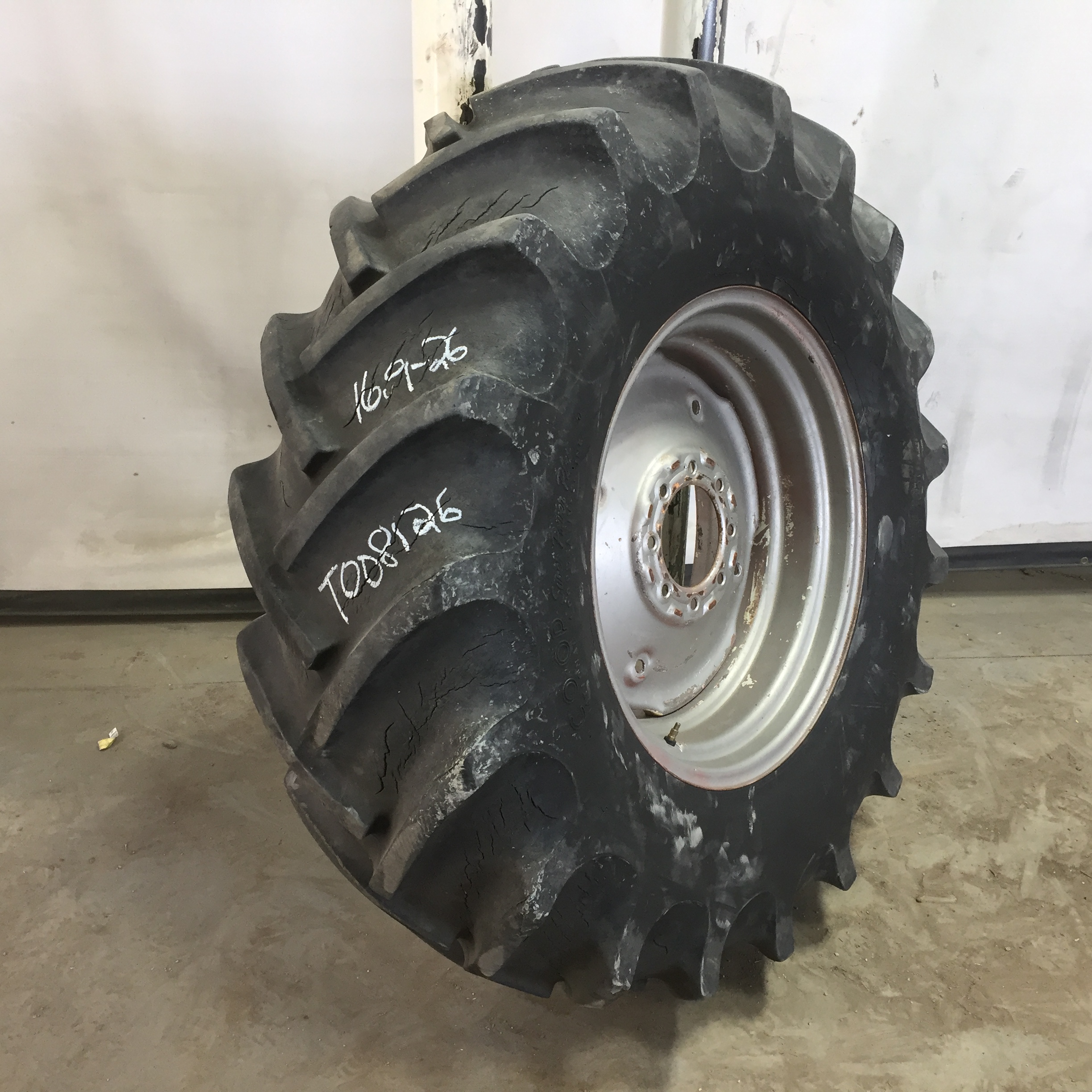 16.9/-26 Coop Super Power Plus R-1 Tire RT008126