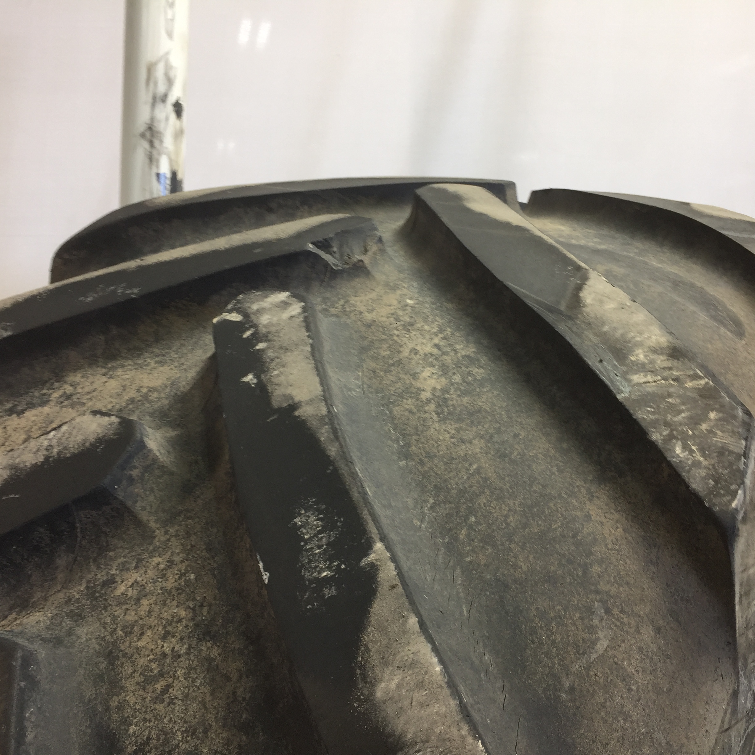 900/60R42 Michelin Axiobib R-1W Tire T008140