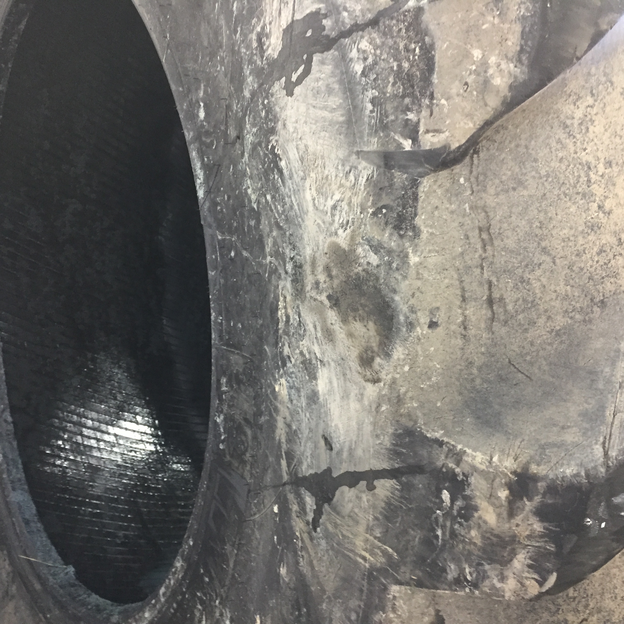 900/60R42 Michelin Axiobib R-1W Tire T008140