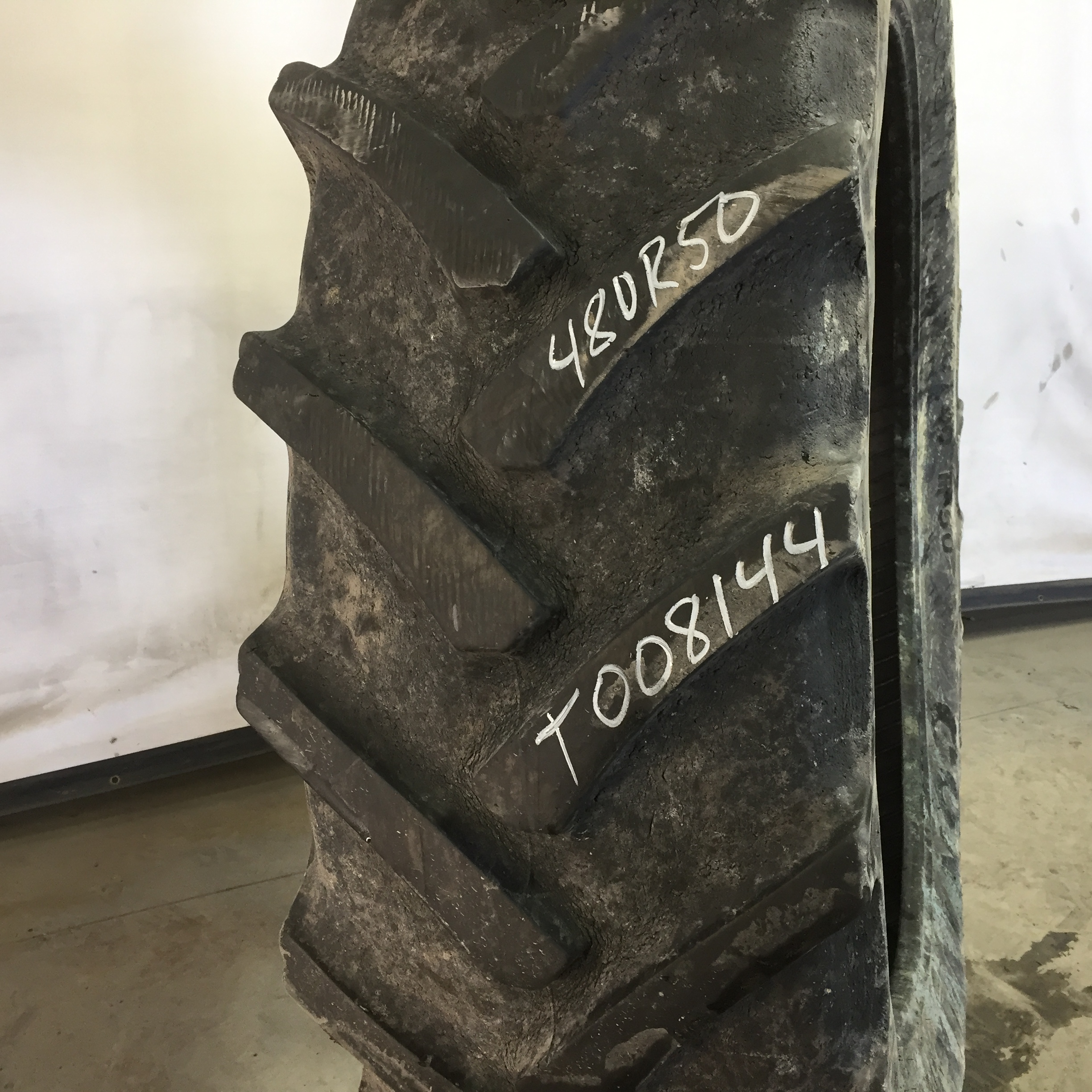 480/80R50 Continental AC85 Radial R-1W Tire T008144