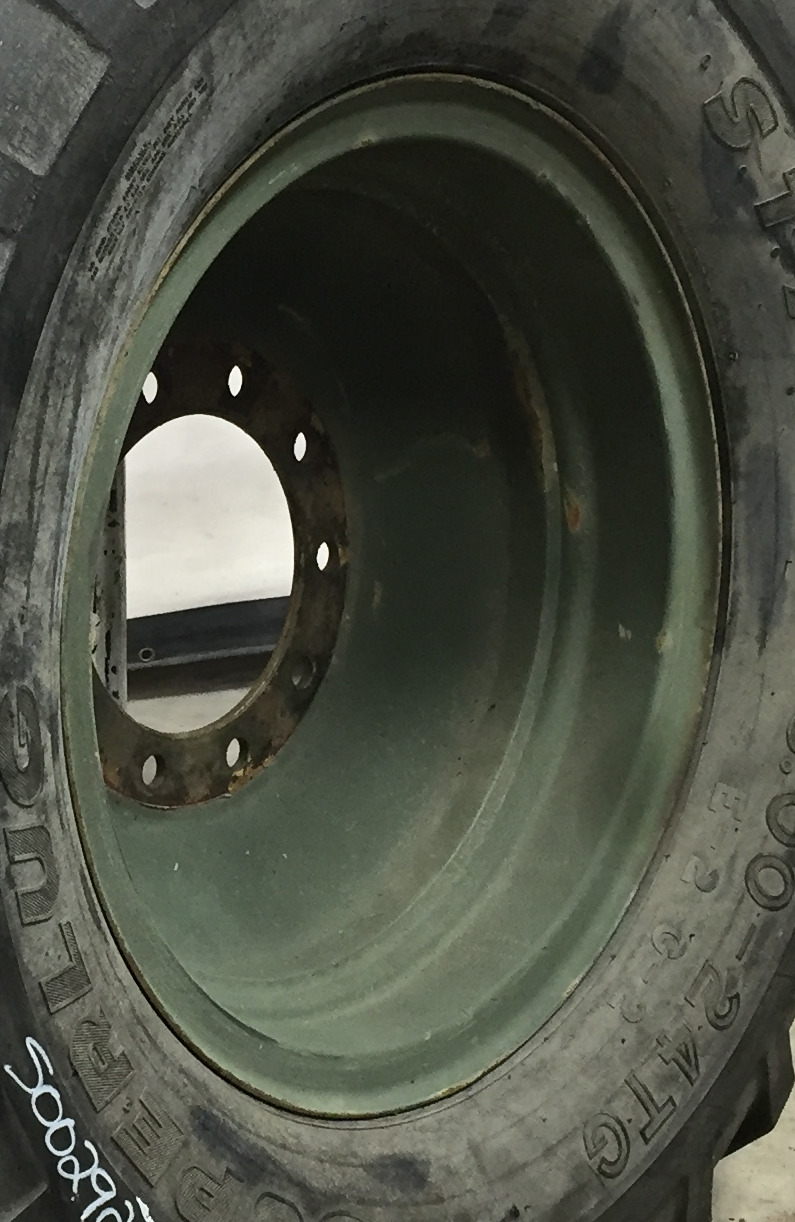 24''D x 9''W OTR Wheel/3-piece Wheel WS002927