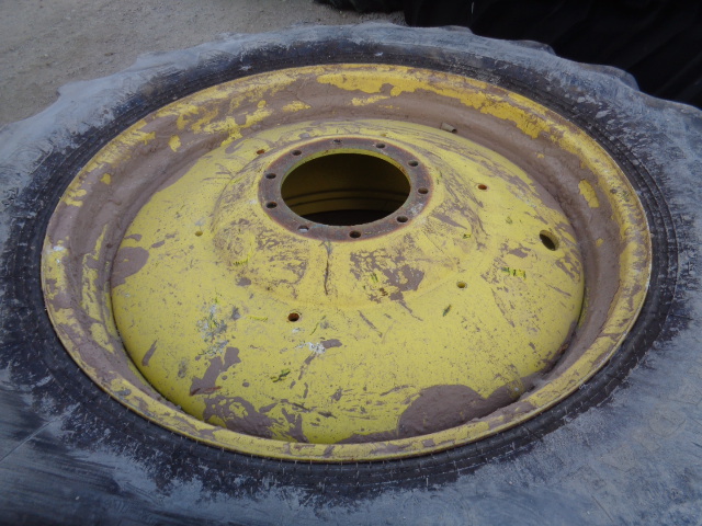 46''D x 20''W Formed Plate W/Weight Holes Wheel WT003752