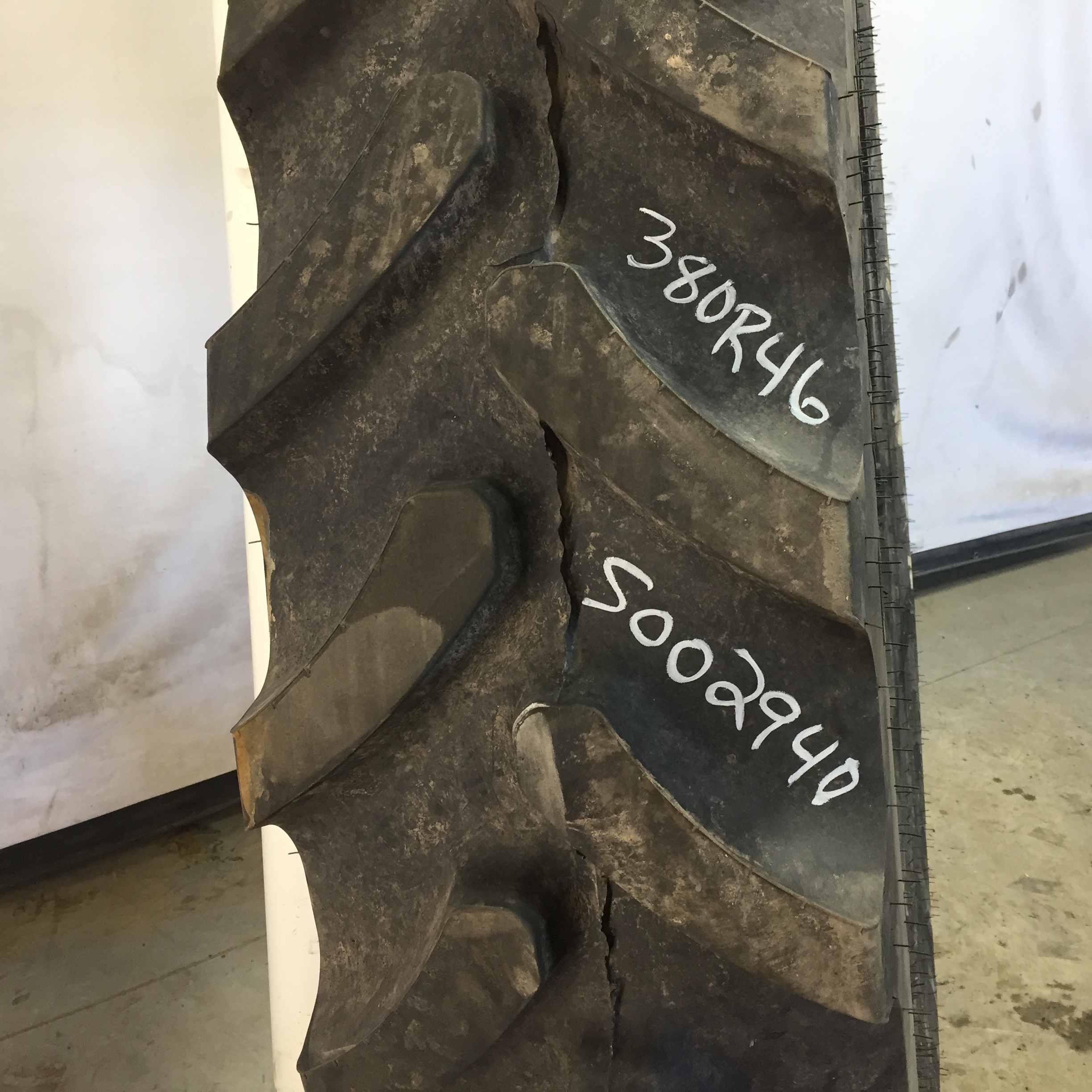 380/90R46 Firestone Radial All Traction RC R-1W Tire S002940